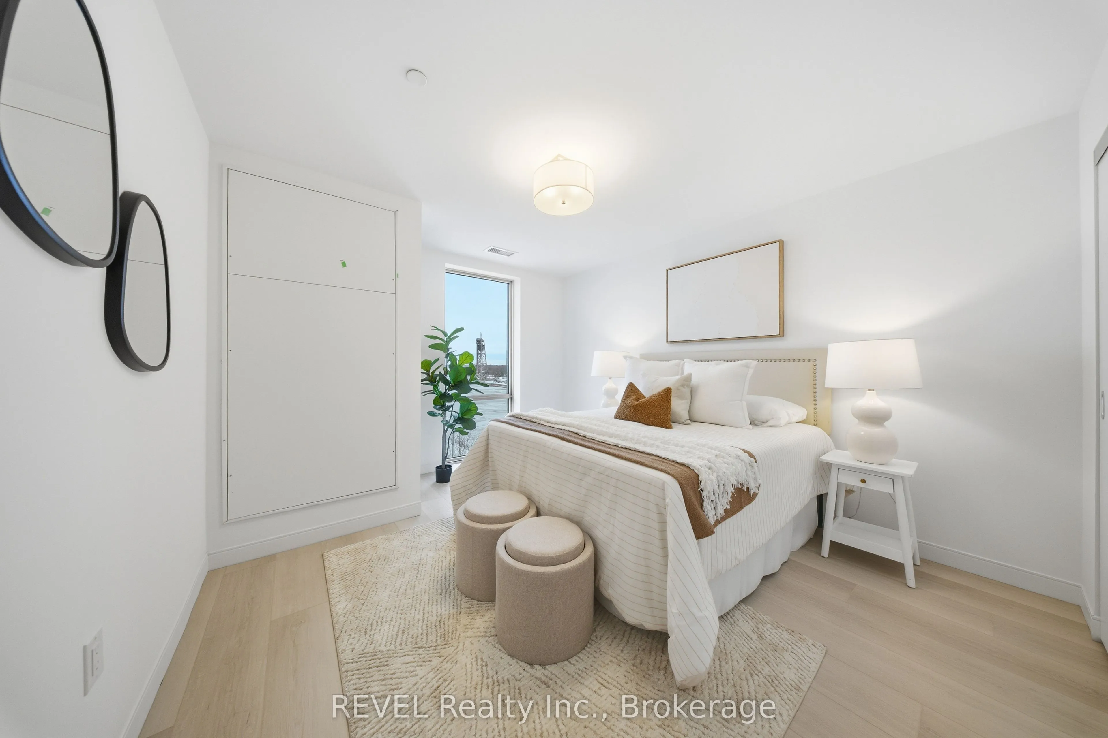 118 West Street #605