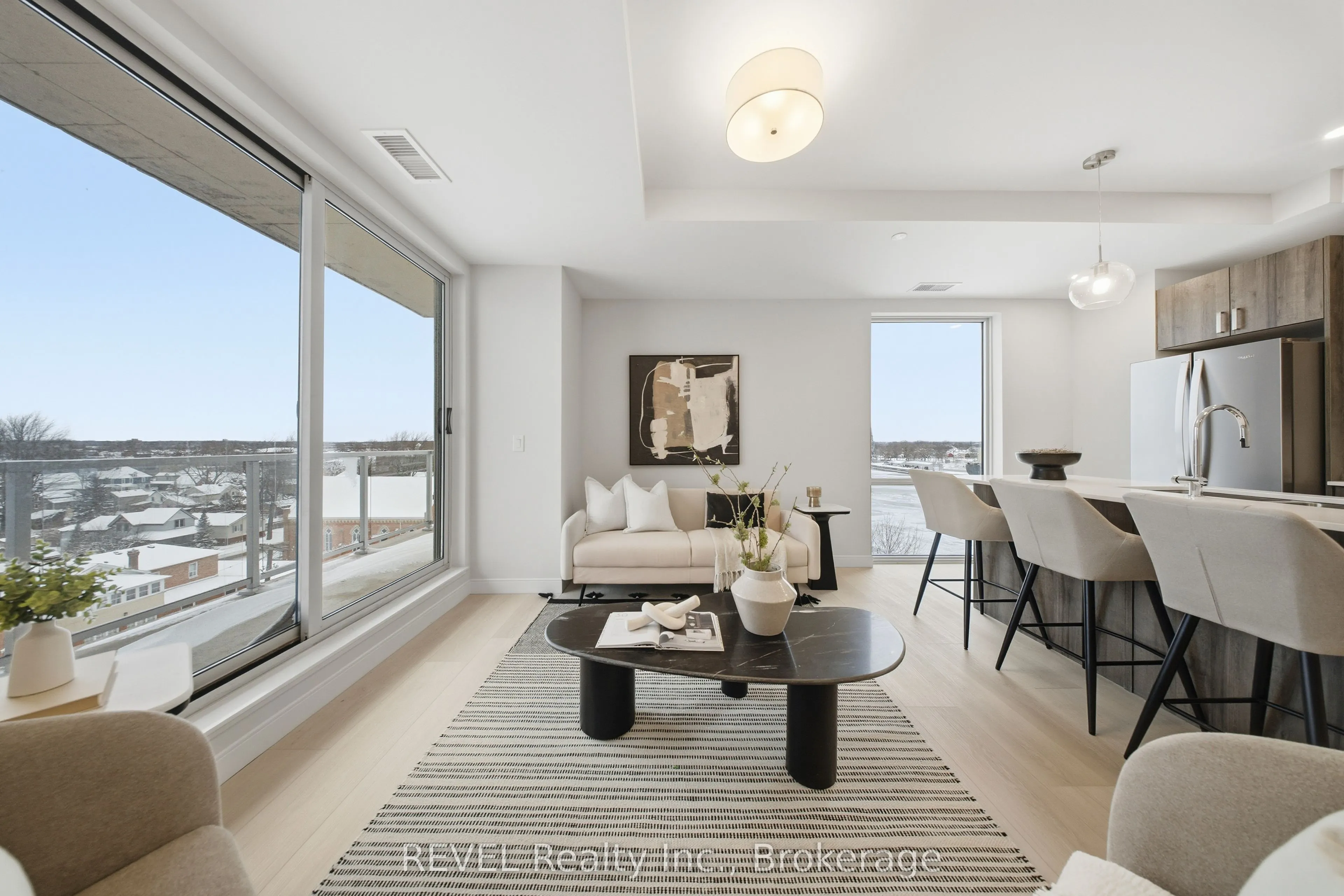 118 West Street #605