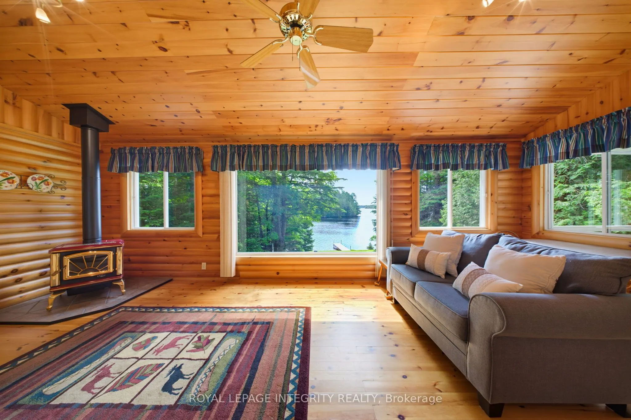 534 School House Lane