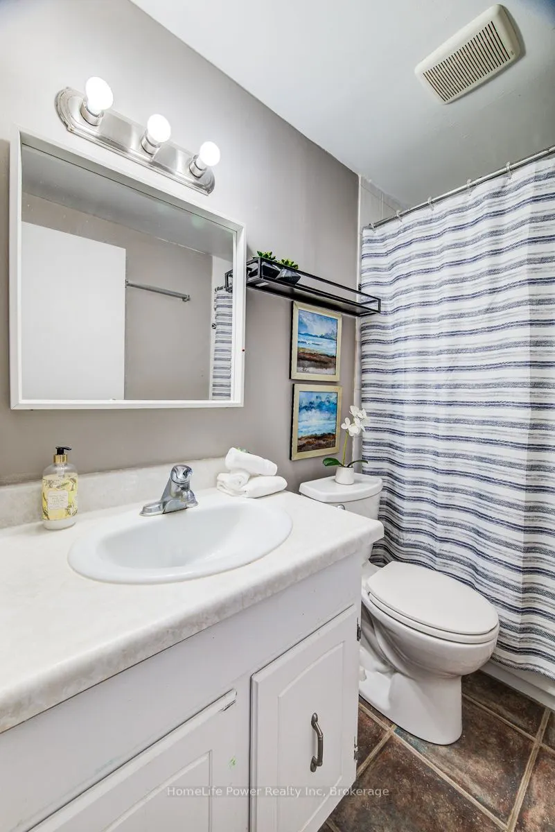 4 Avalon Place #303