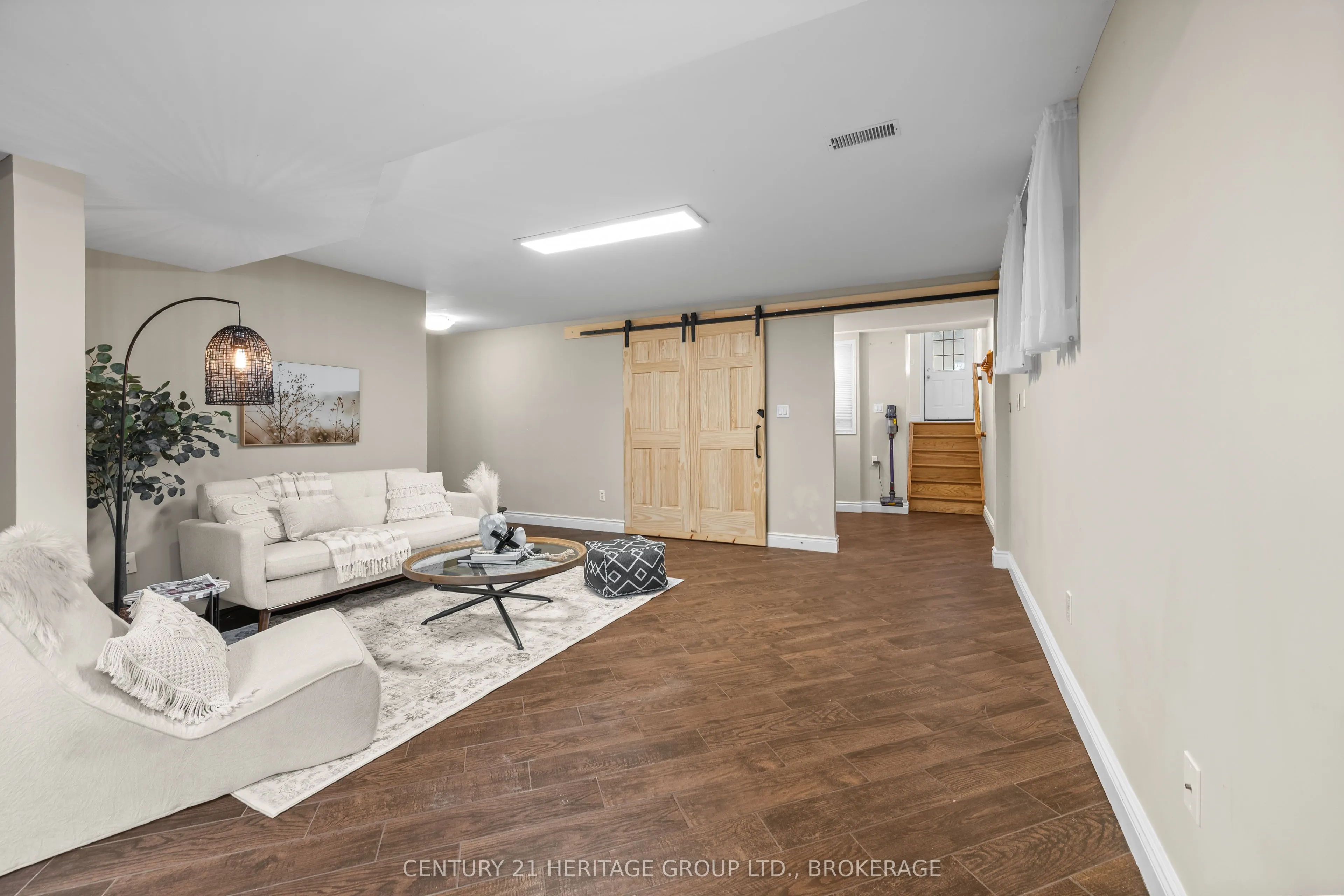 5216 Bradford Road