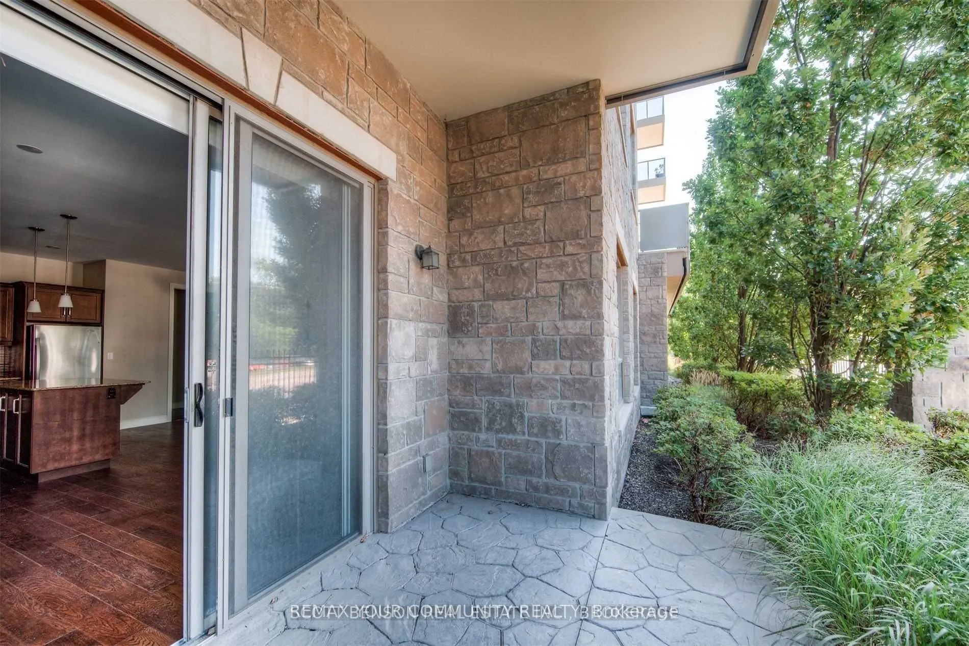 223 Erb Street W #106