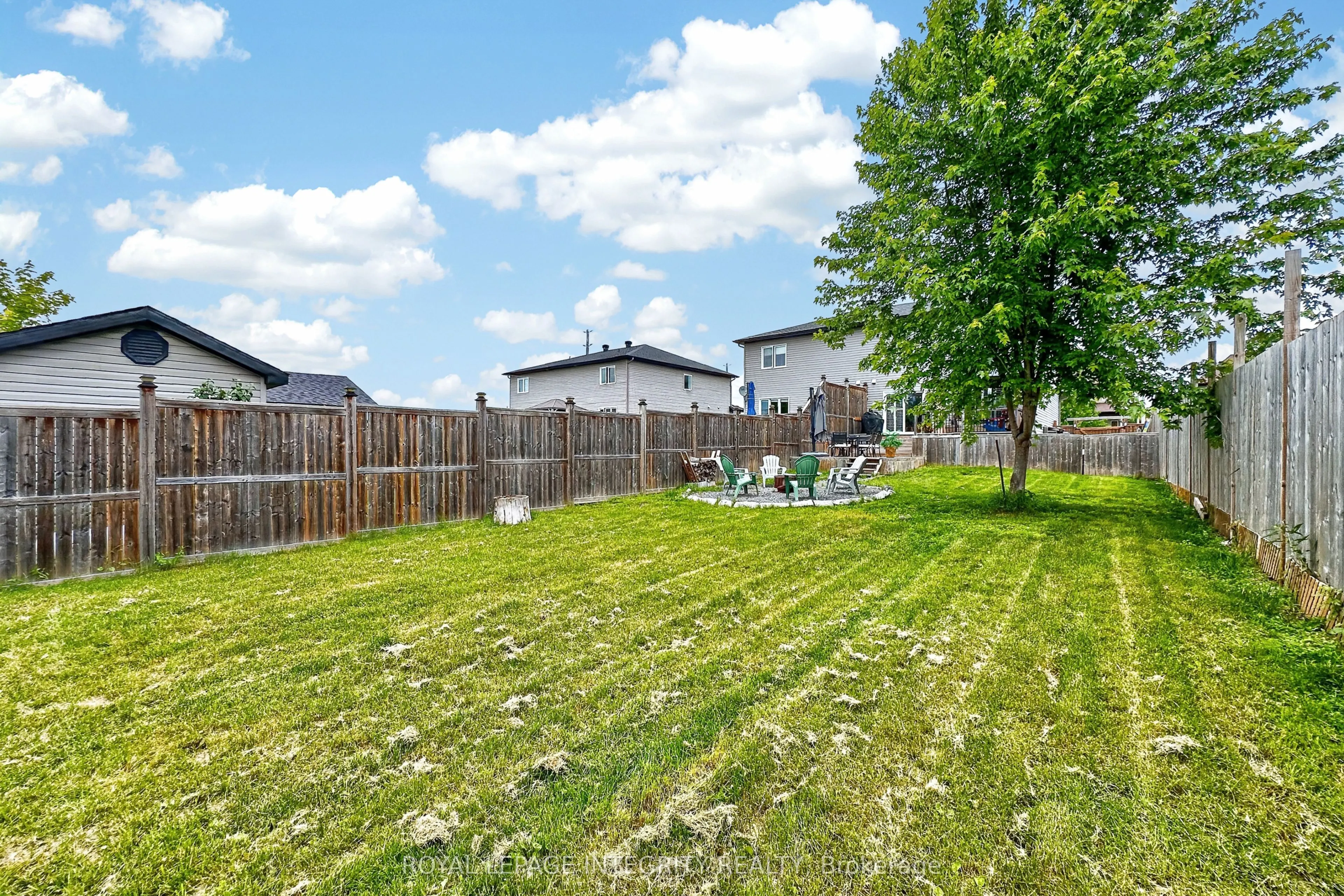 198 Bourdeau Boulevard