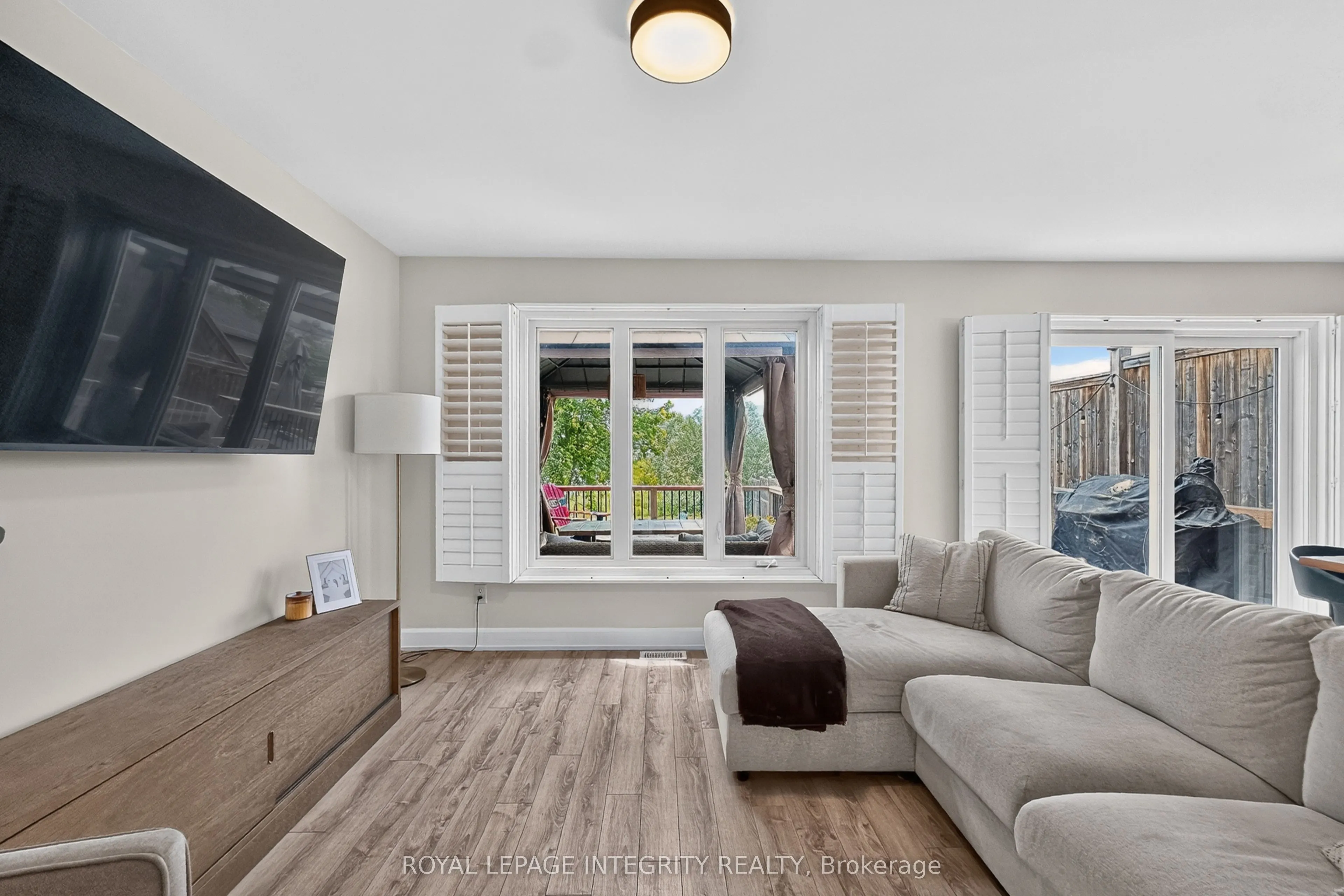 198 Bourdeau Boulevard