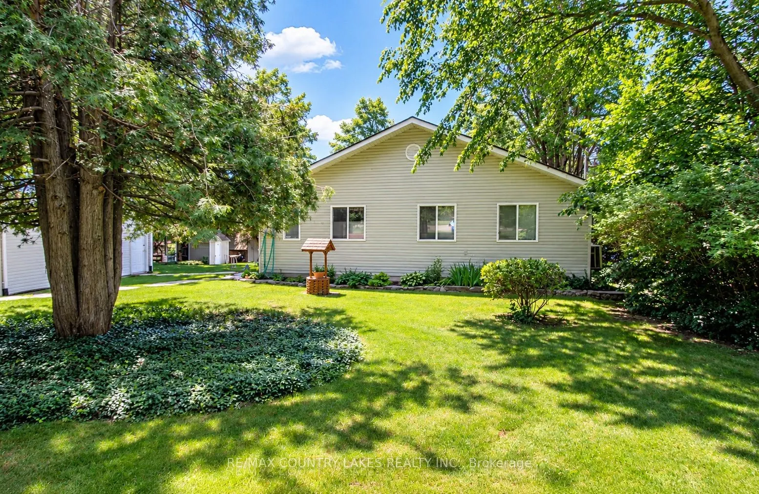 27 Hillcrest Avenue