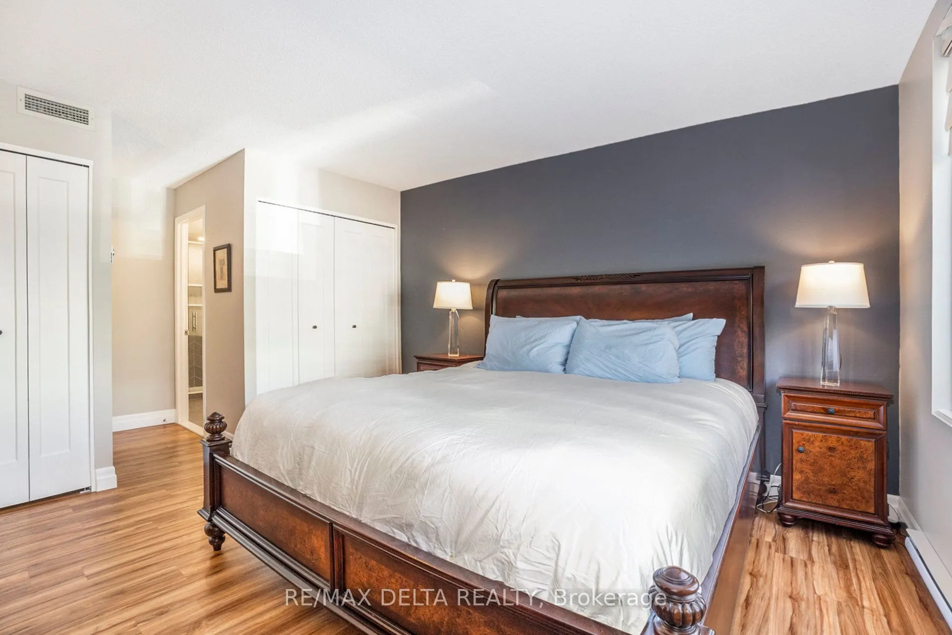 295 Gilmour Street #304