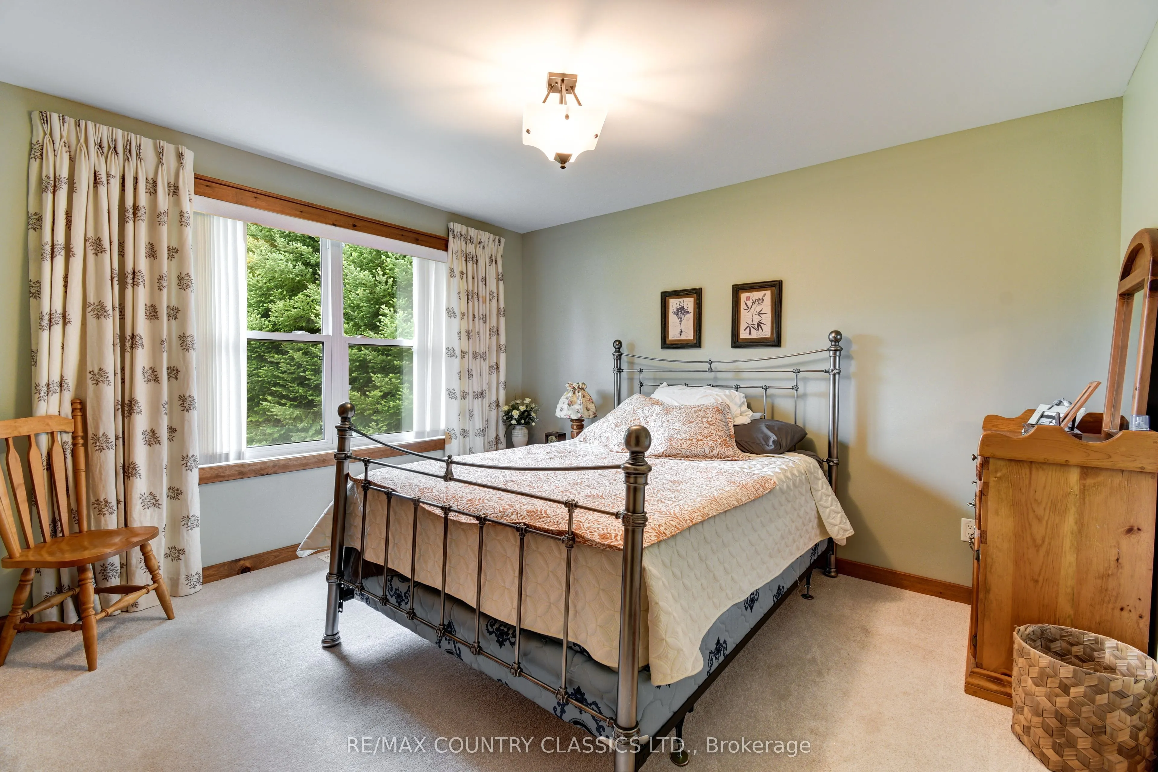 42 Nicklaus Drive