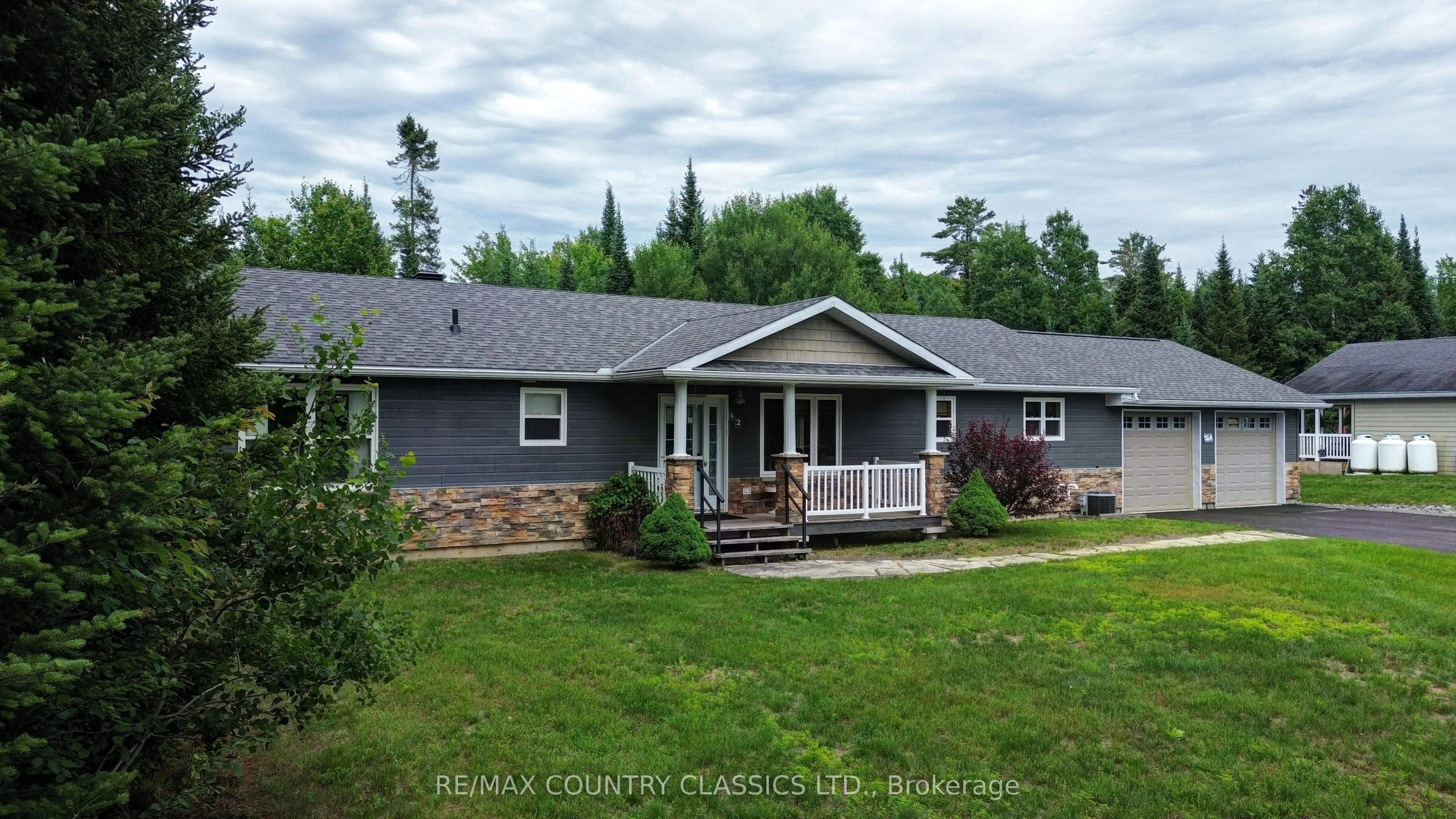 42 Nicklaus Drive