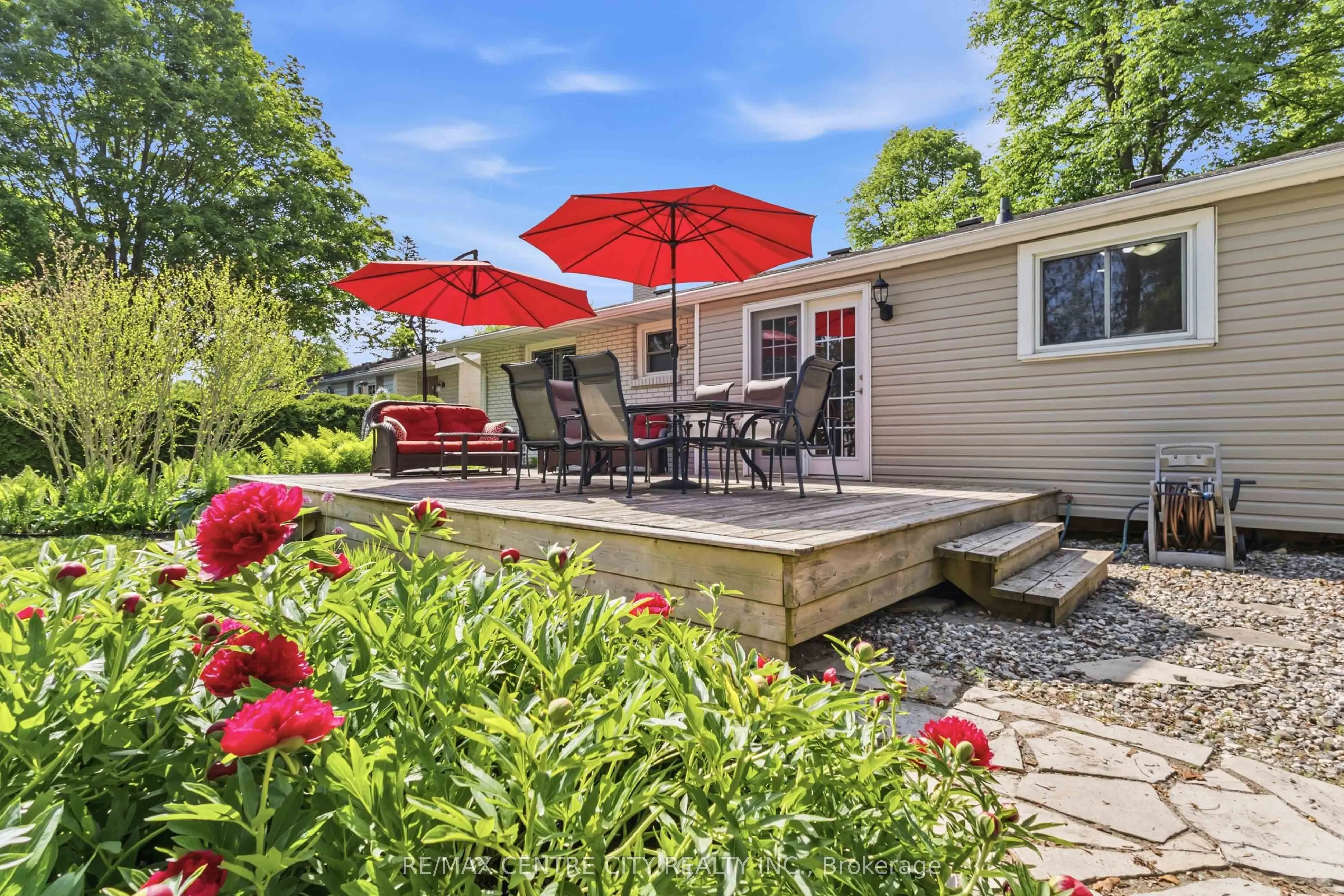 639 Dunboyne Crescent