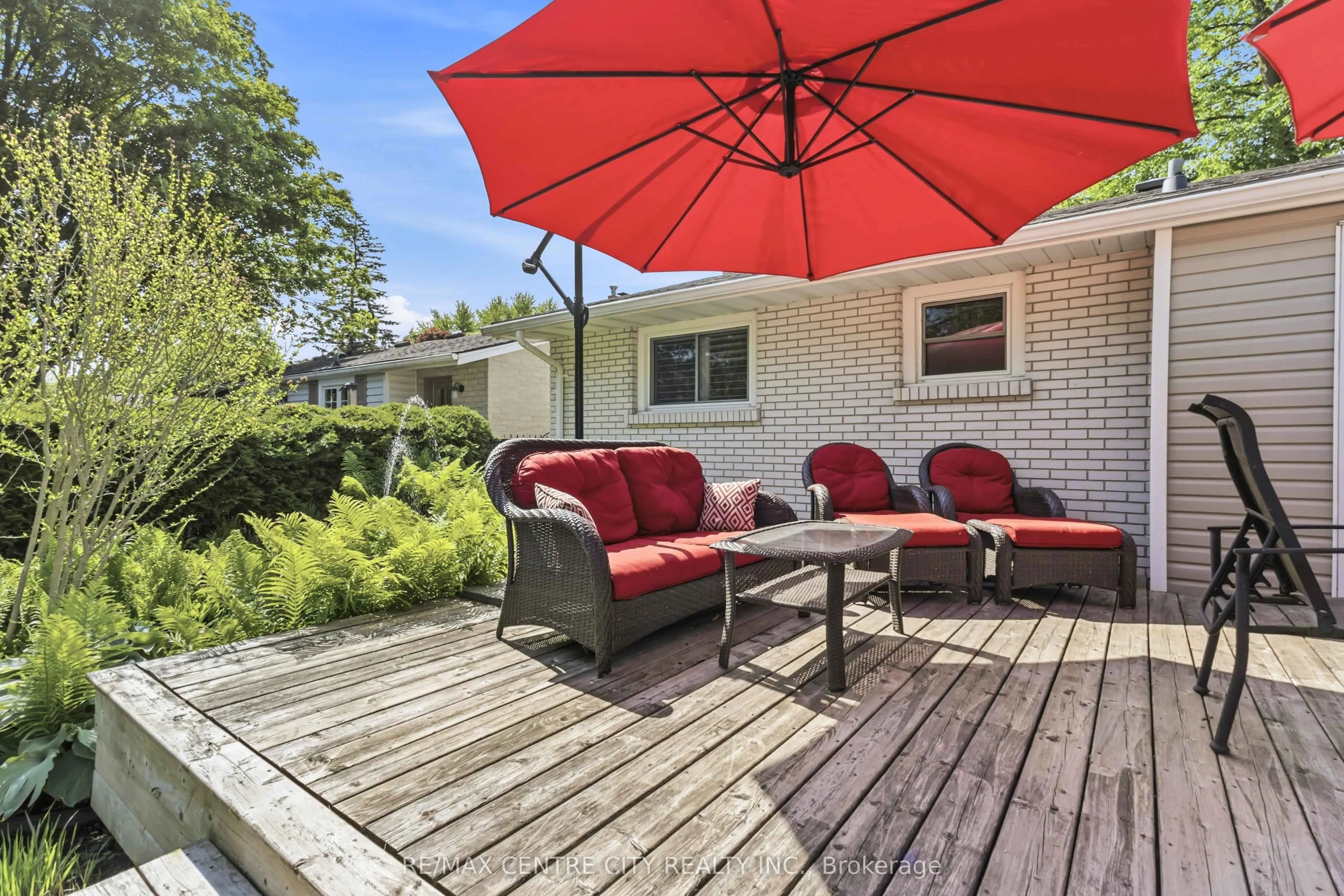 639 Dunboyne Crescent
