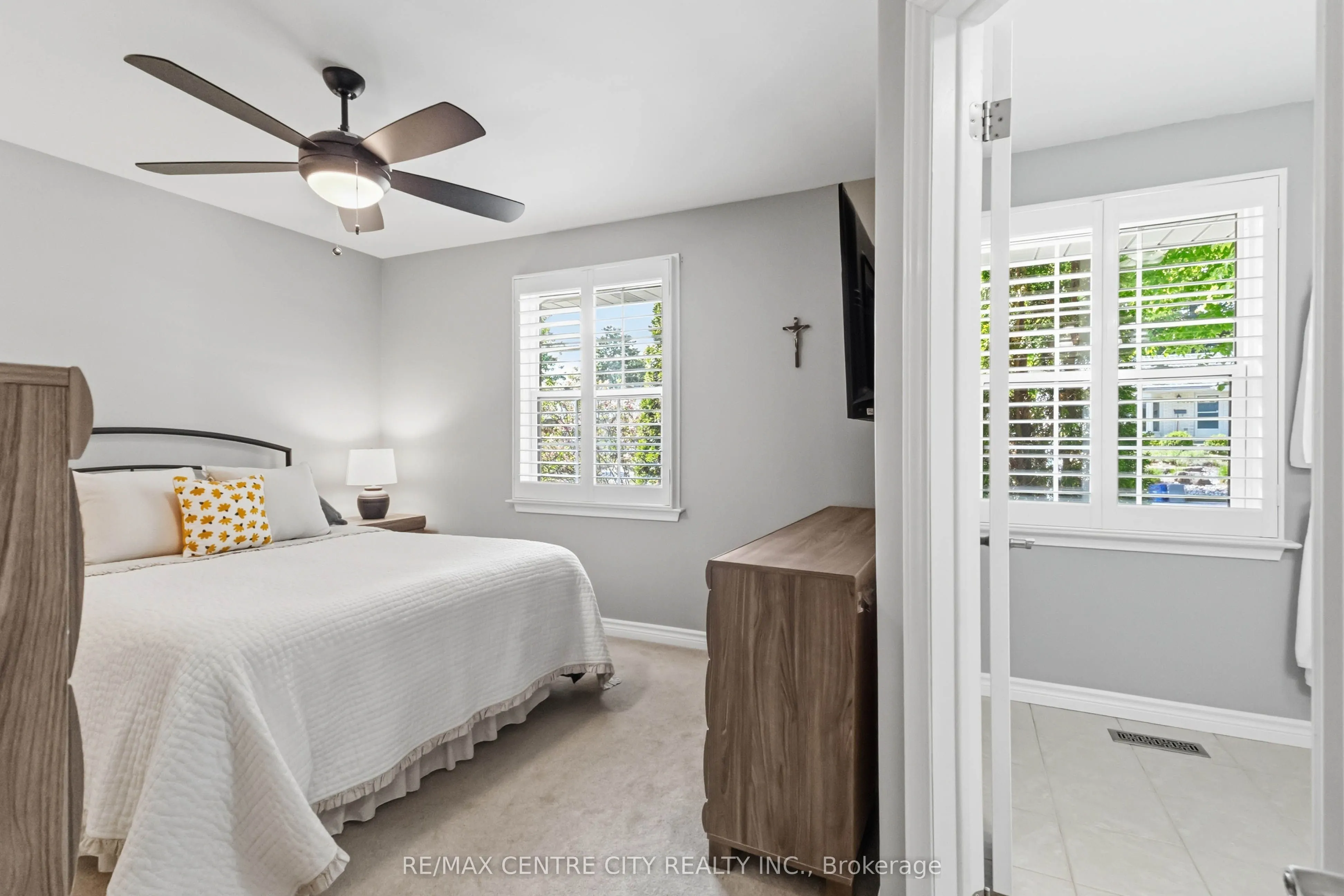 639 Dunboyne Crescent