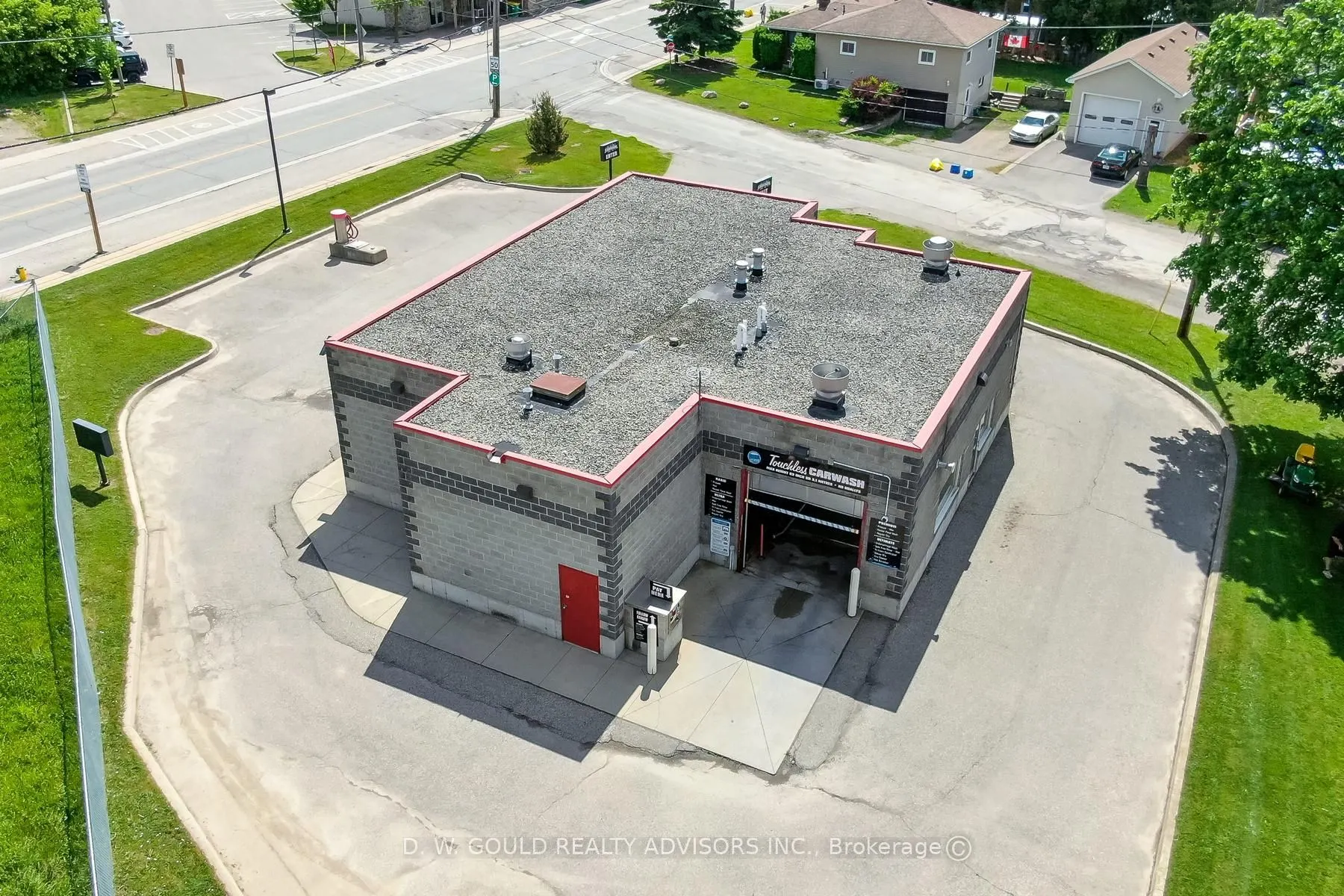 165 Main Street N