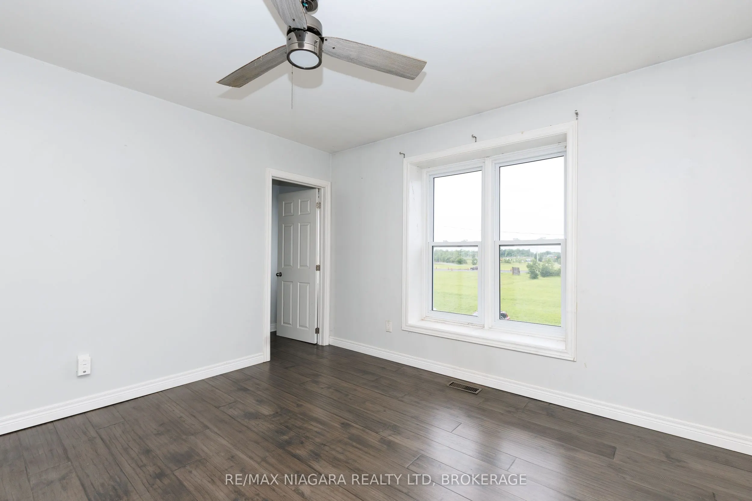 252 Bertie Street #1