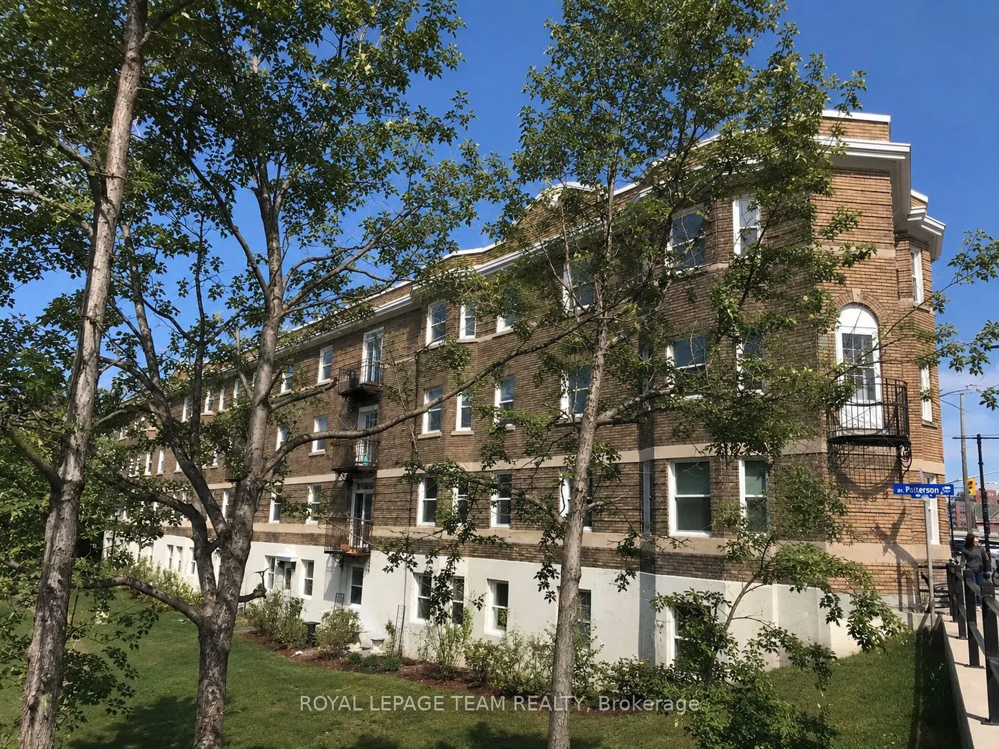 612 Bank Street #14