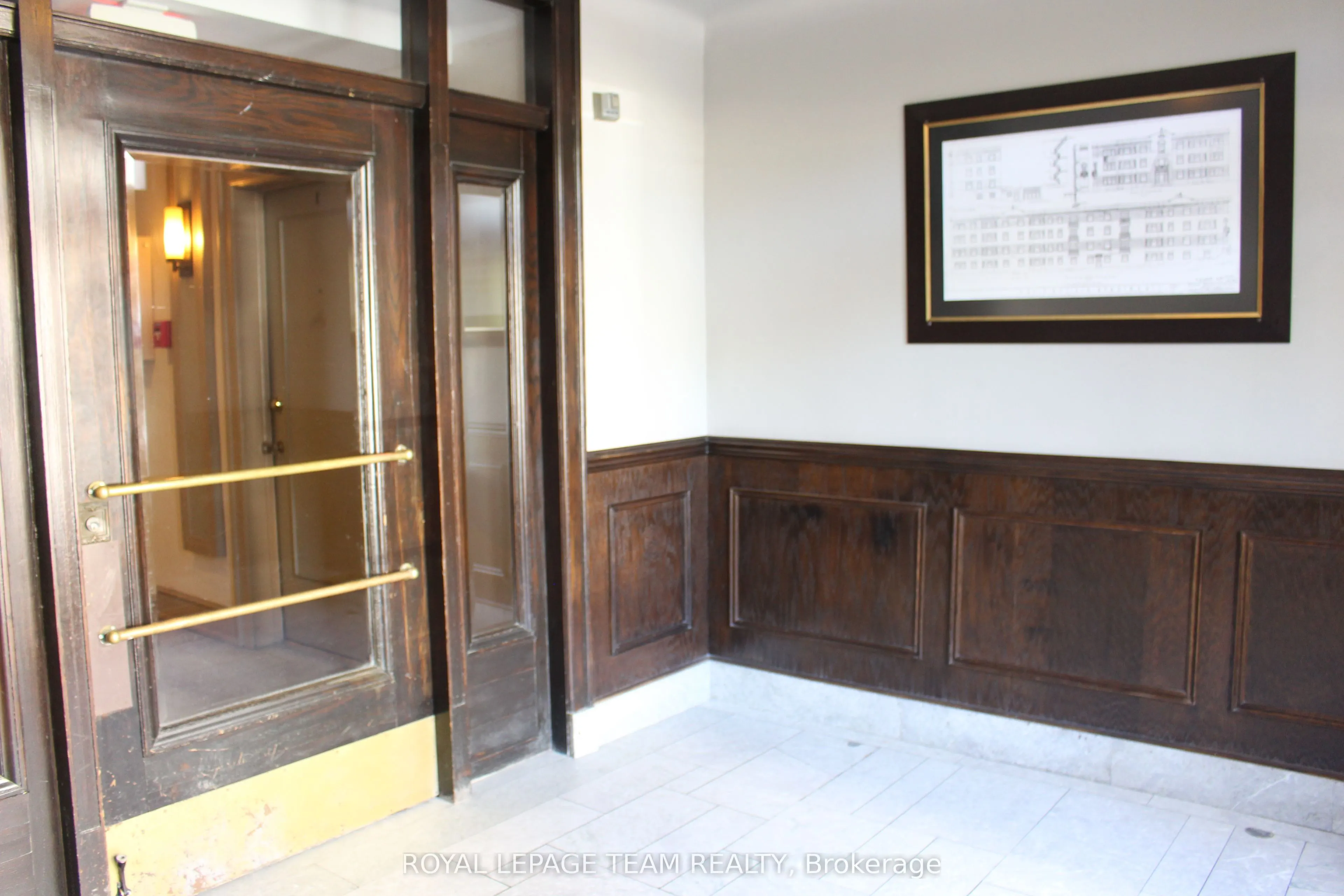 612 Bank Street #14
