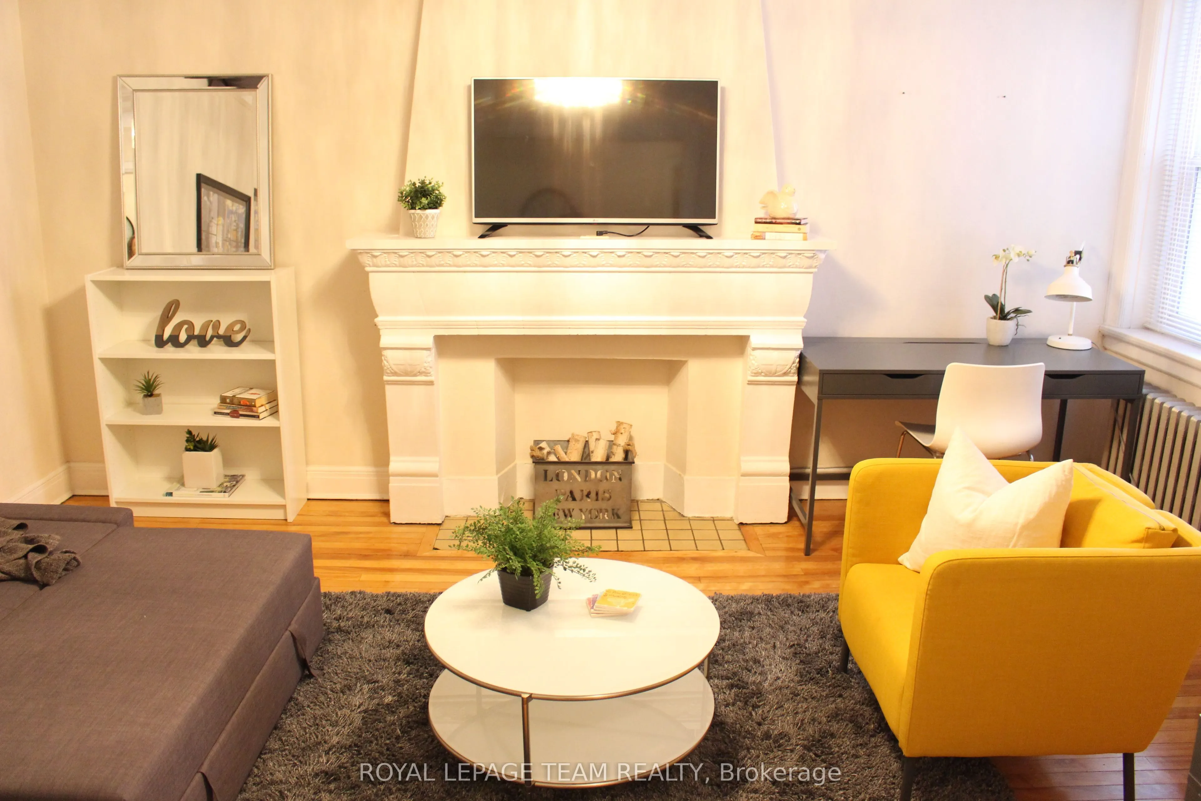 612 Bank Street #14