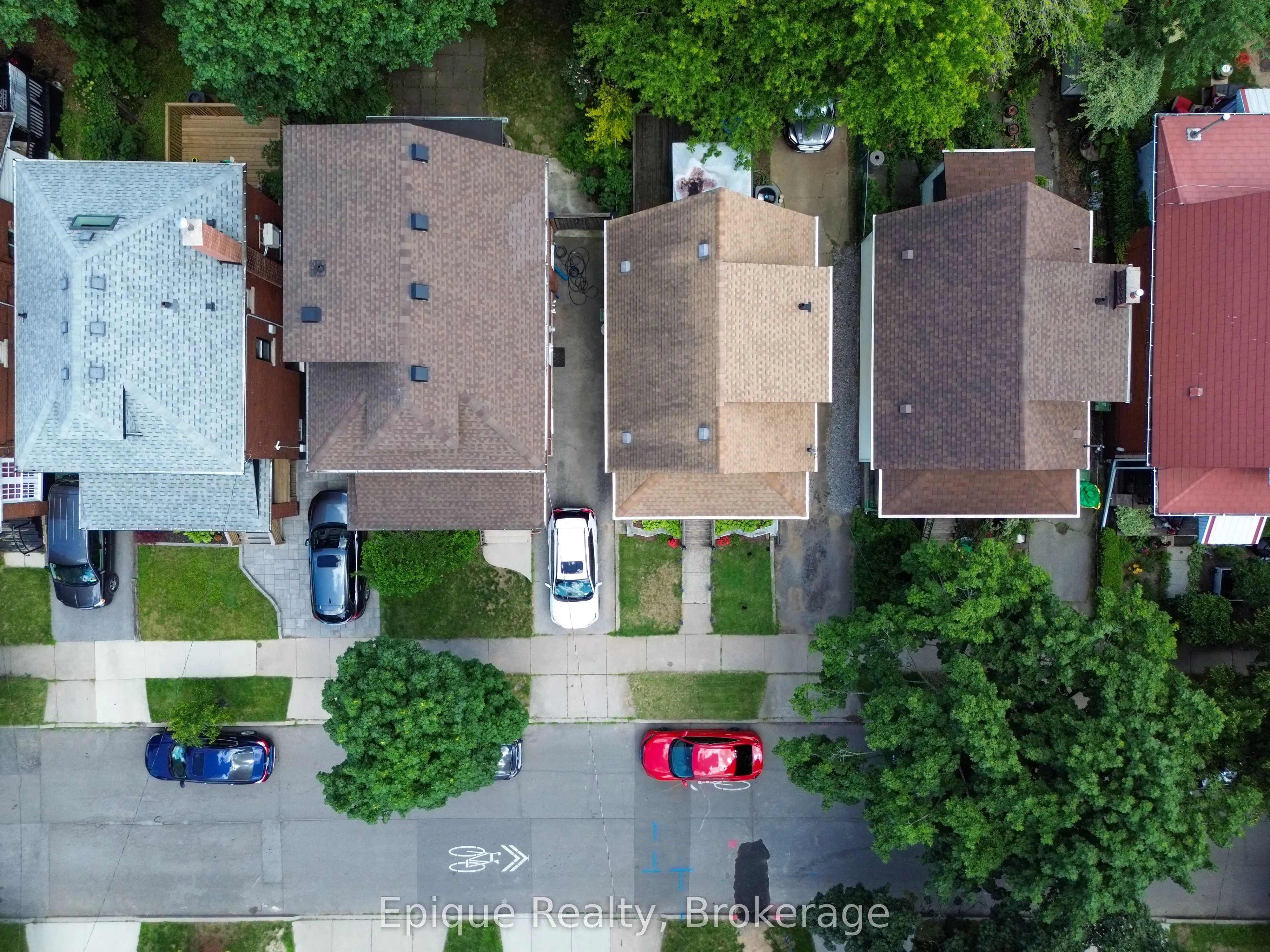 93 Graham Avenue S