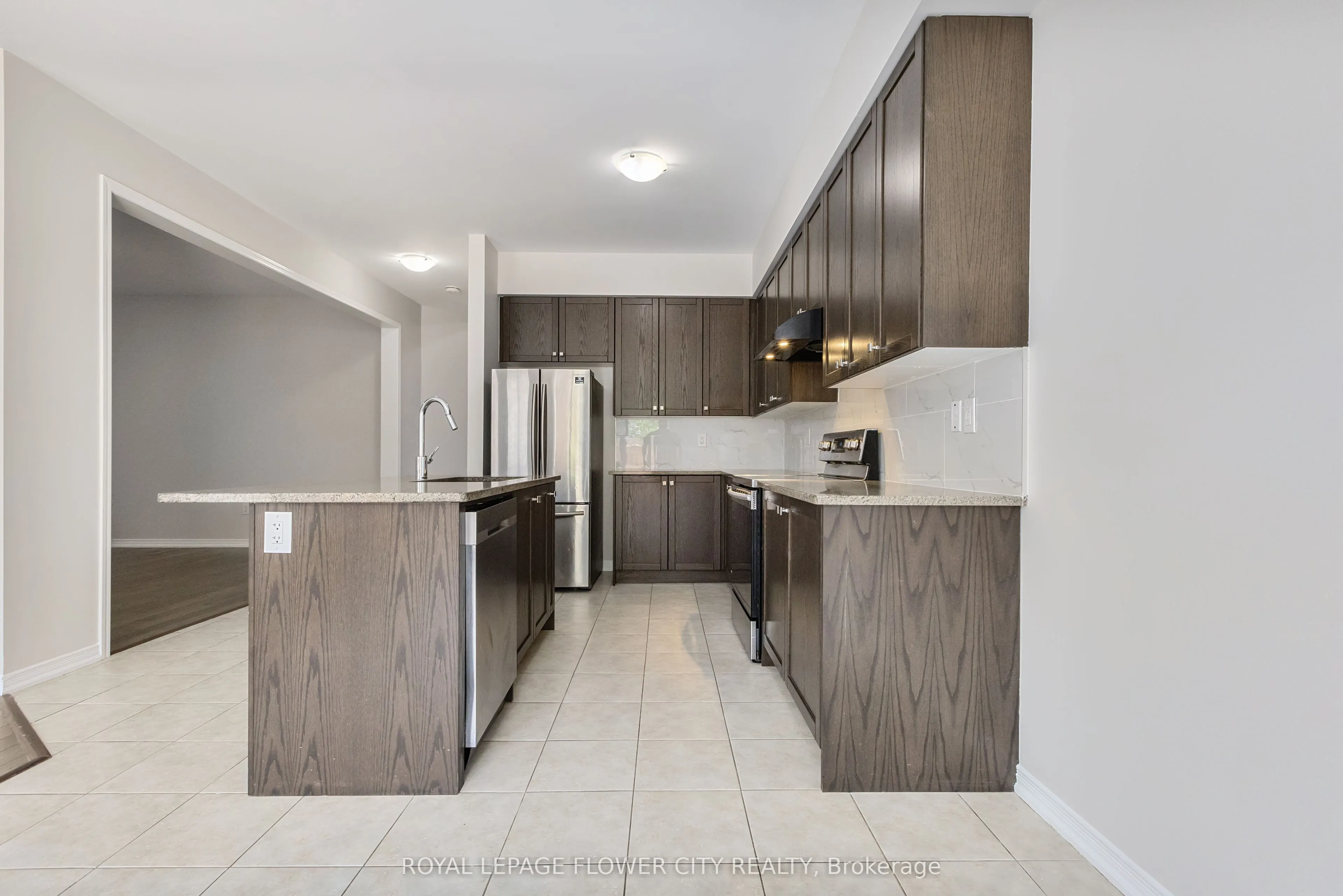 25 Munro Circle