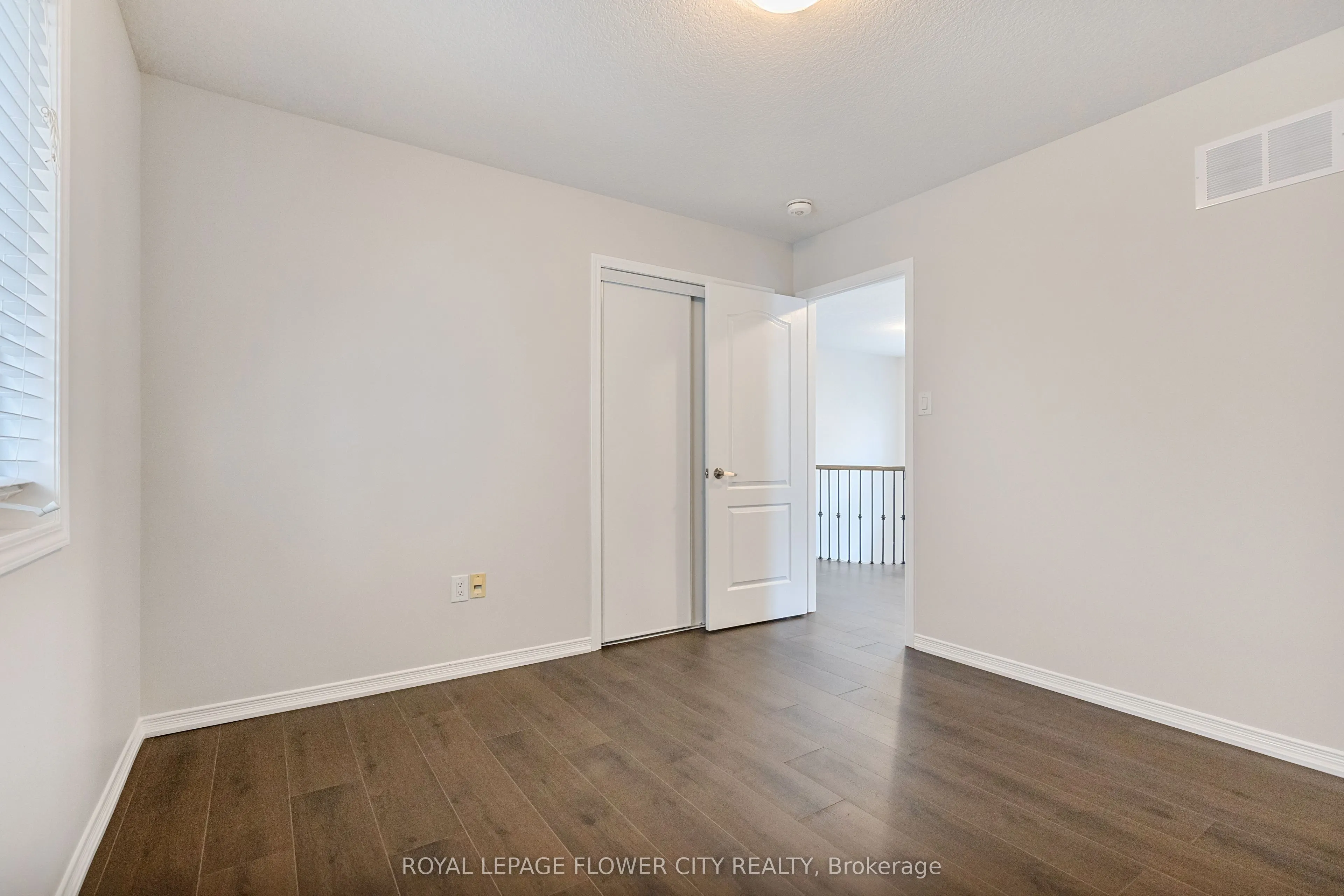 25 Munro Circle