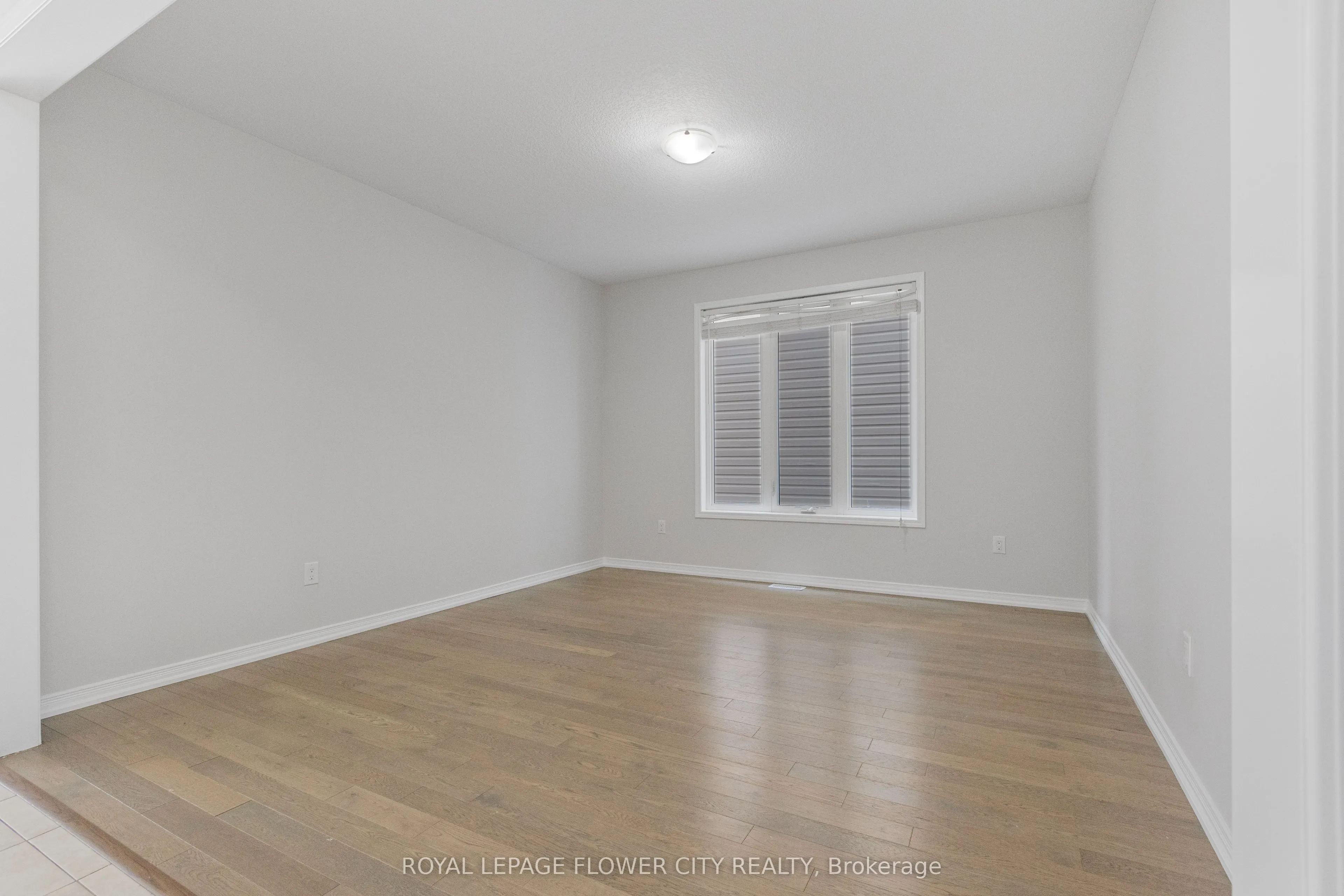 25 Munro Circle