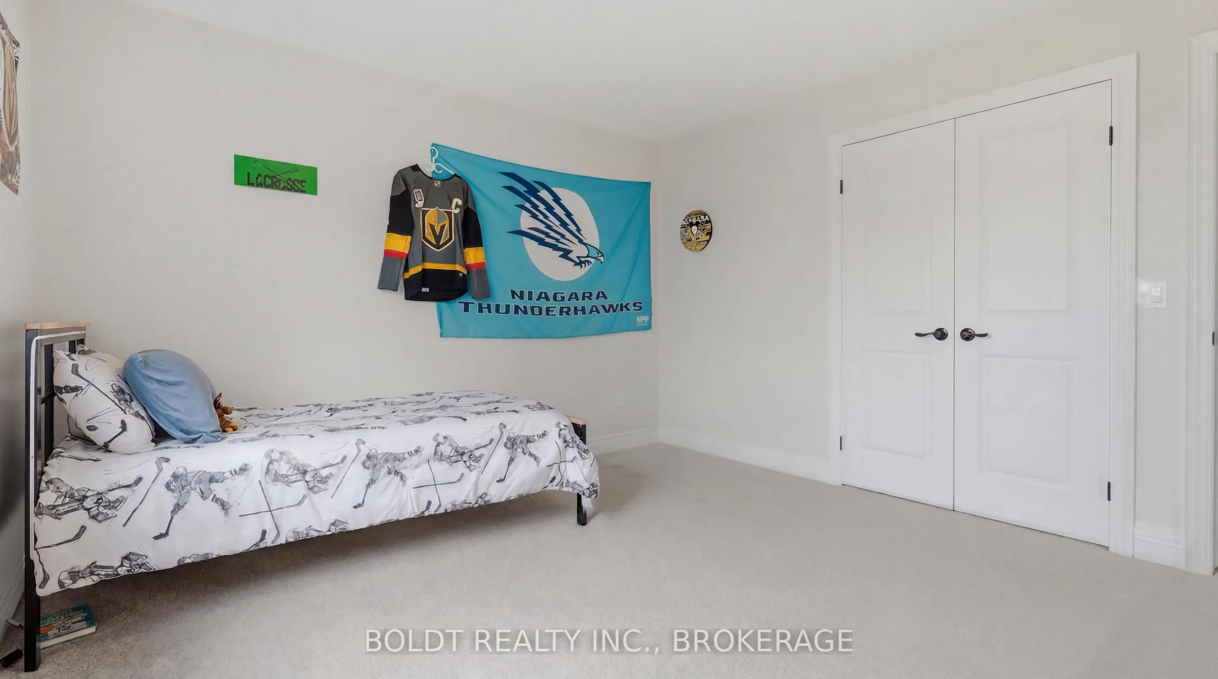 5 Gossen Drive