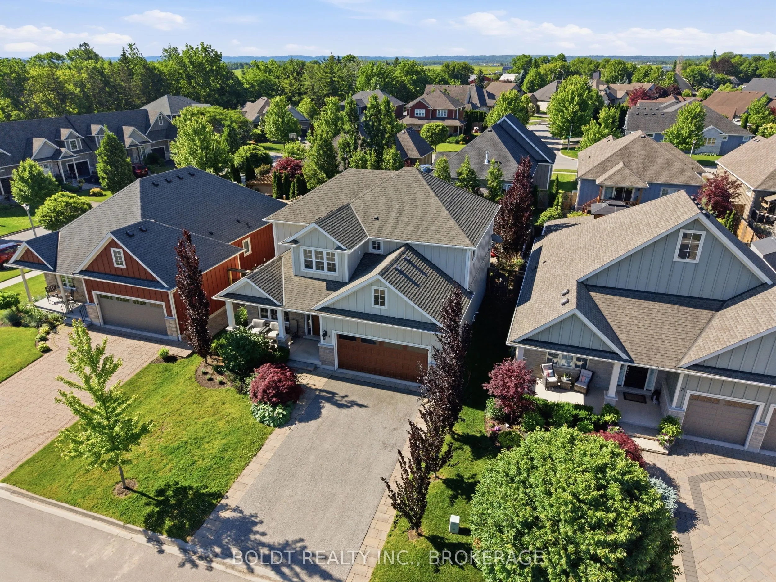 5 Gossen Drive