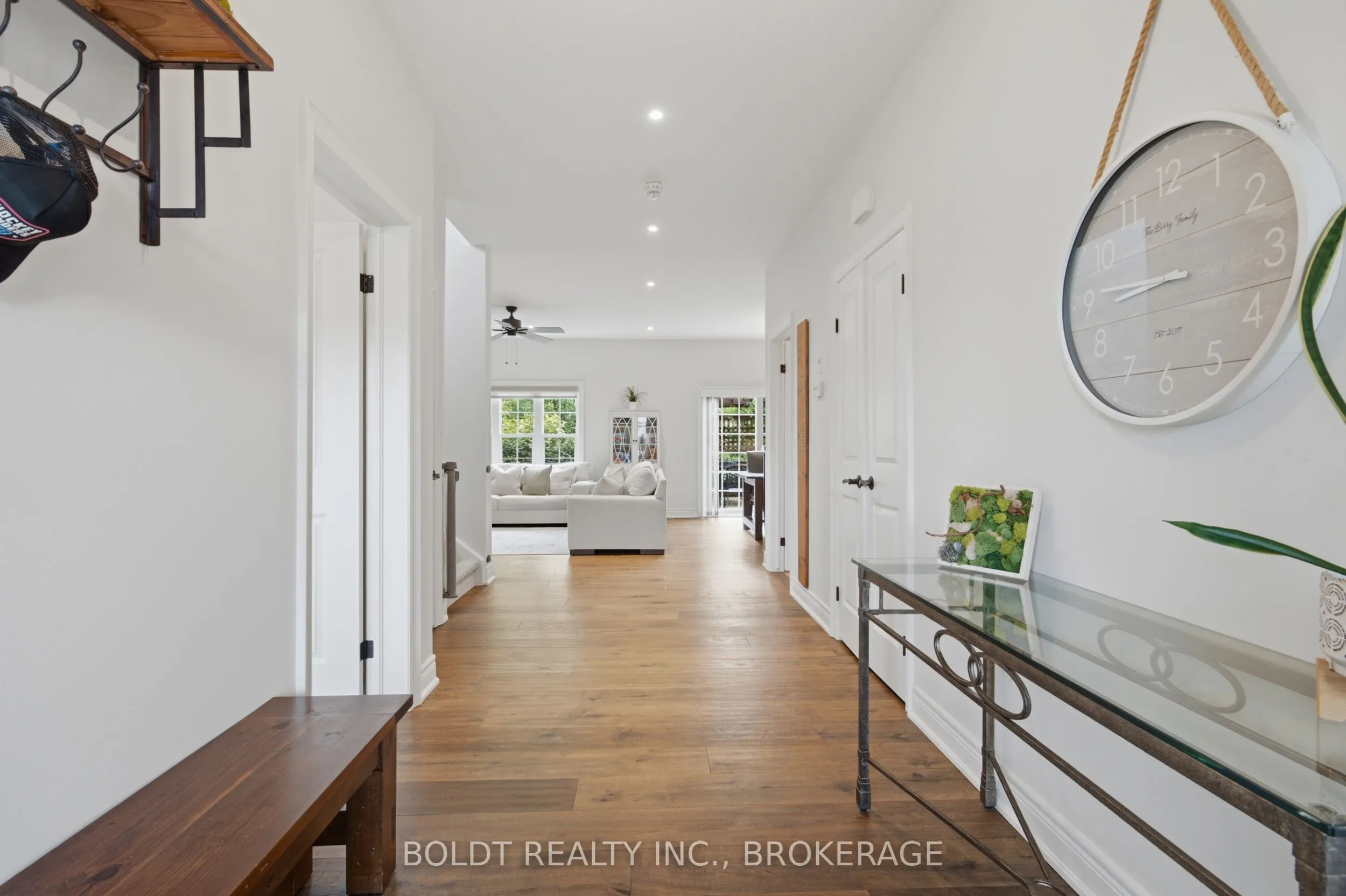 5 Gossen Drive