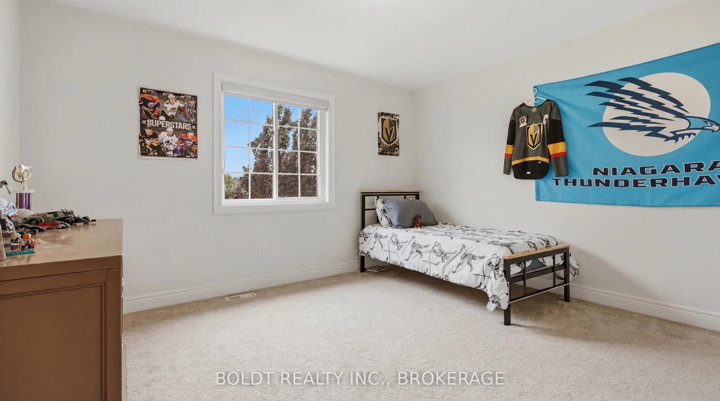 5 Gossen Drive
