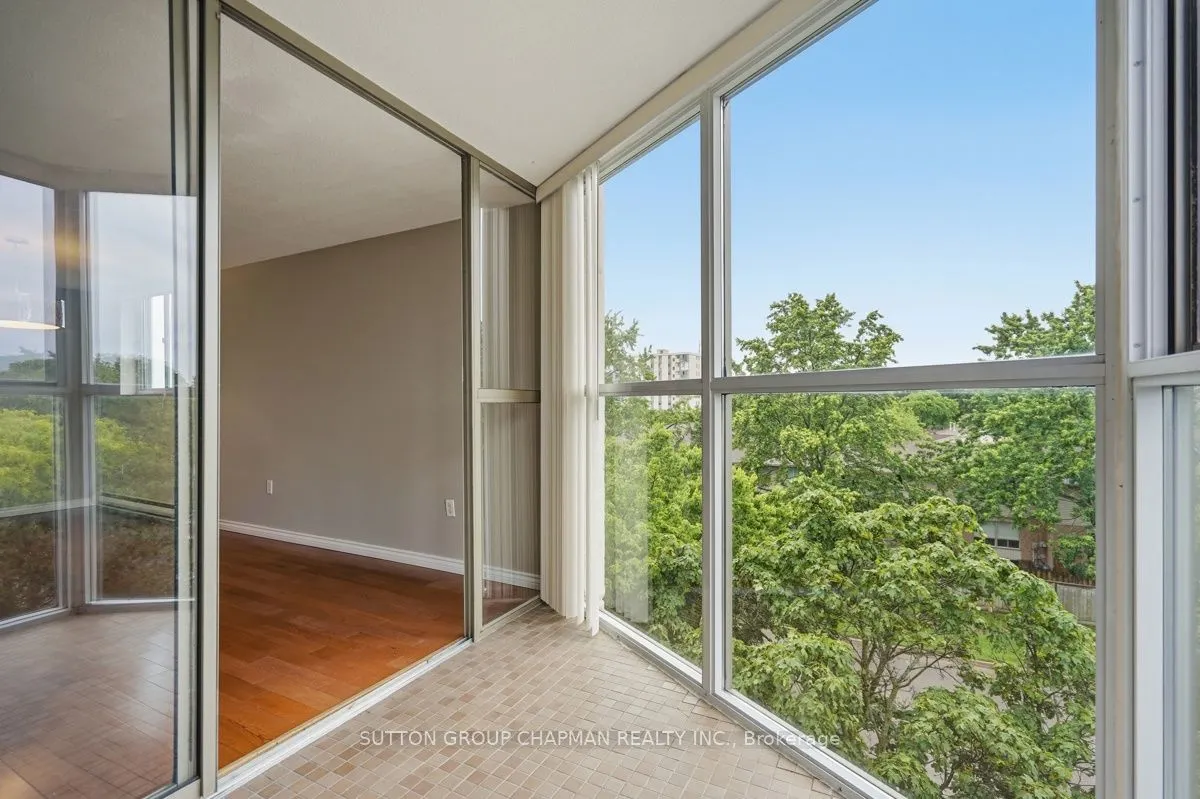 127 Belmont Drive #403