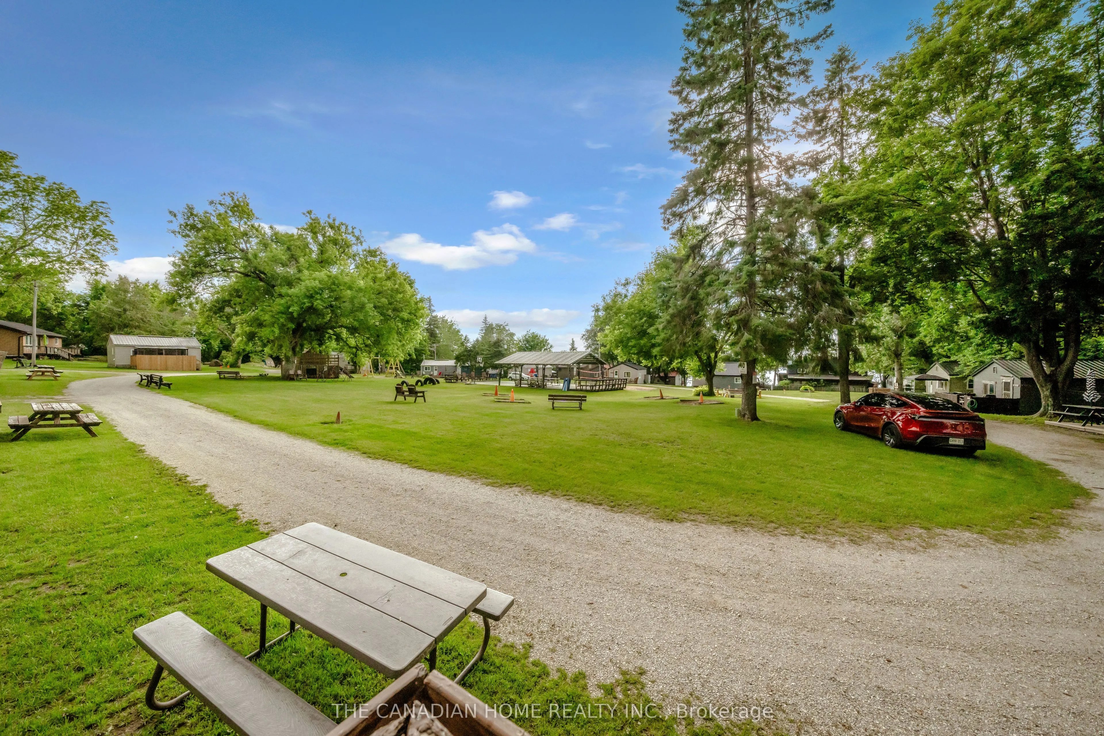 230 - 232 Lake Dalrymple Road #23