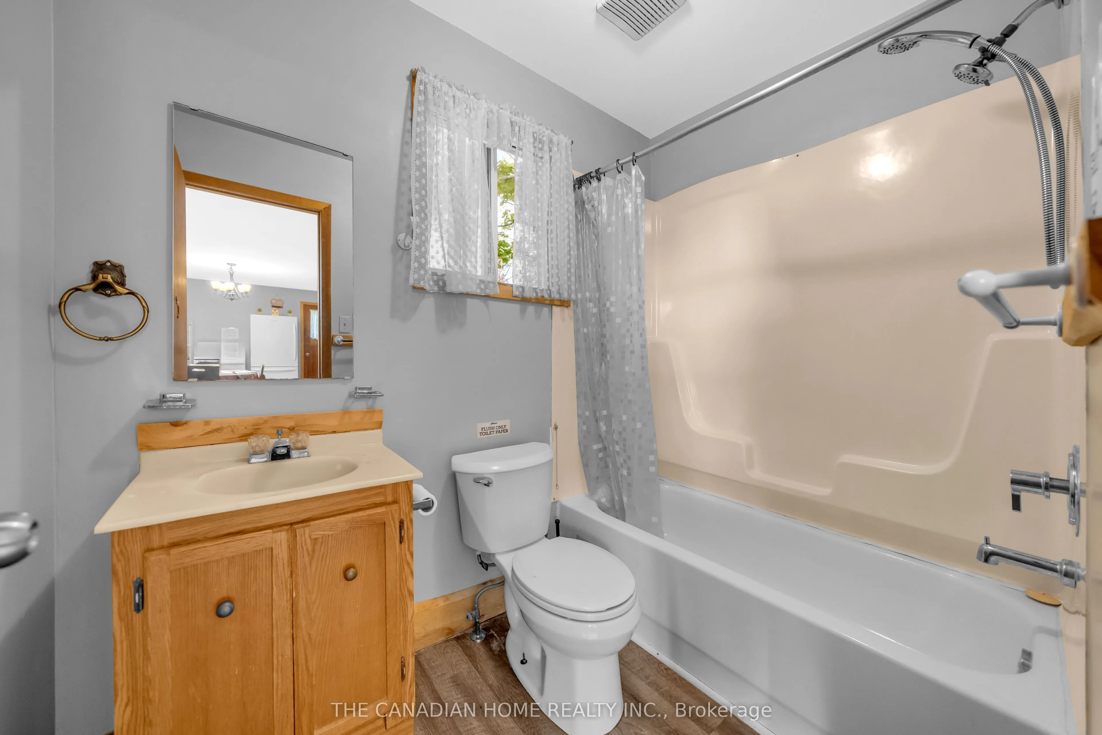 230 - 232 Lake Dalrymple Road #23
