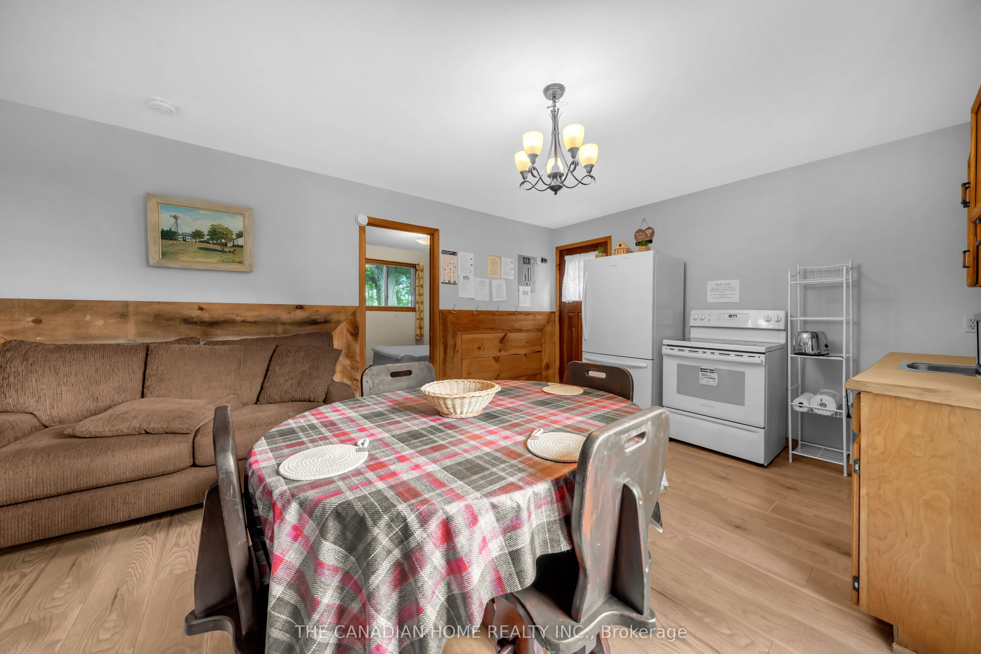 230 - 232 Lake Dalrymple Road #23
