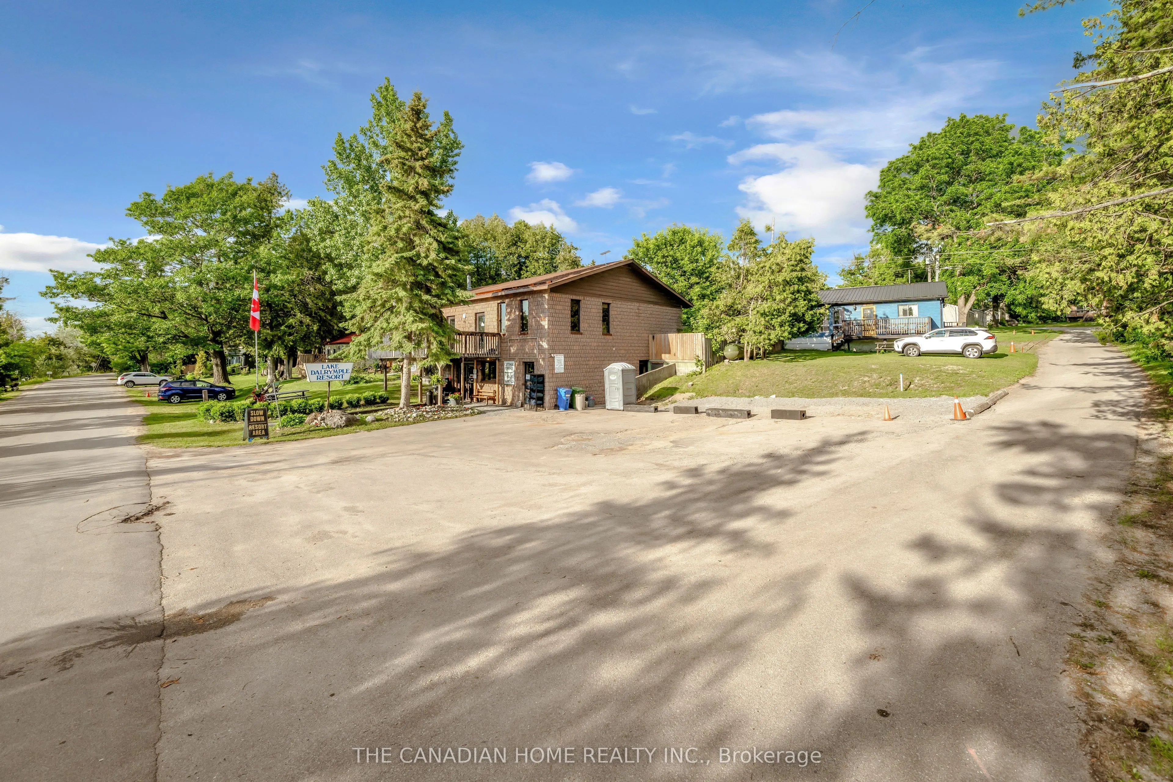 230 - 232 Lake Dalrymple Road #23