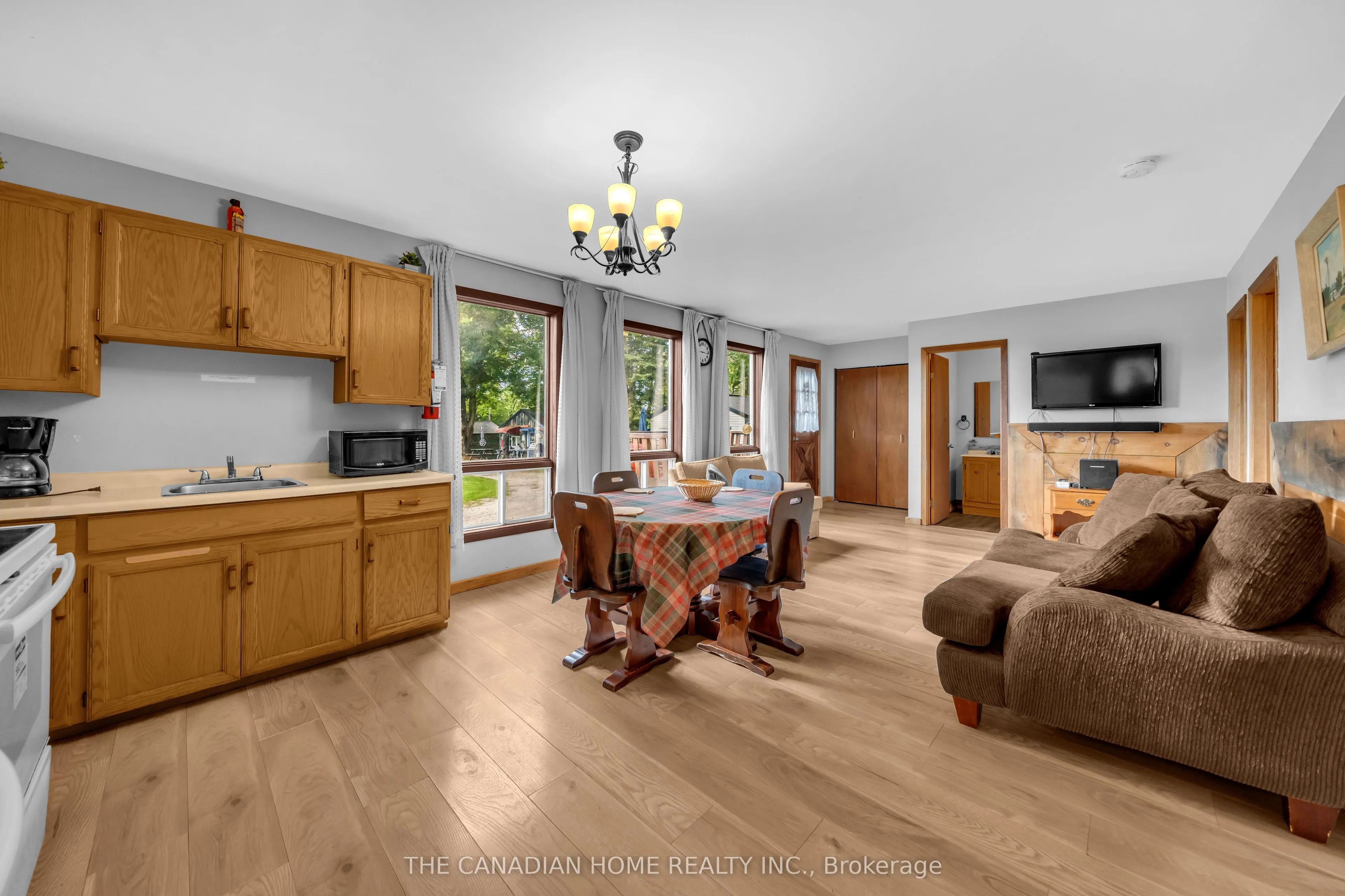 230 - 232 Lake Dalrymple Road #23