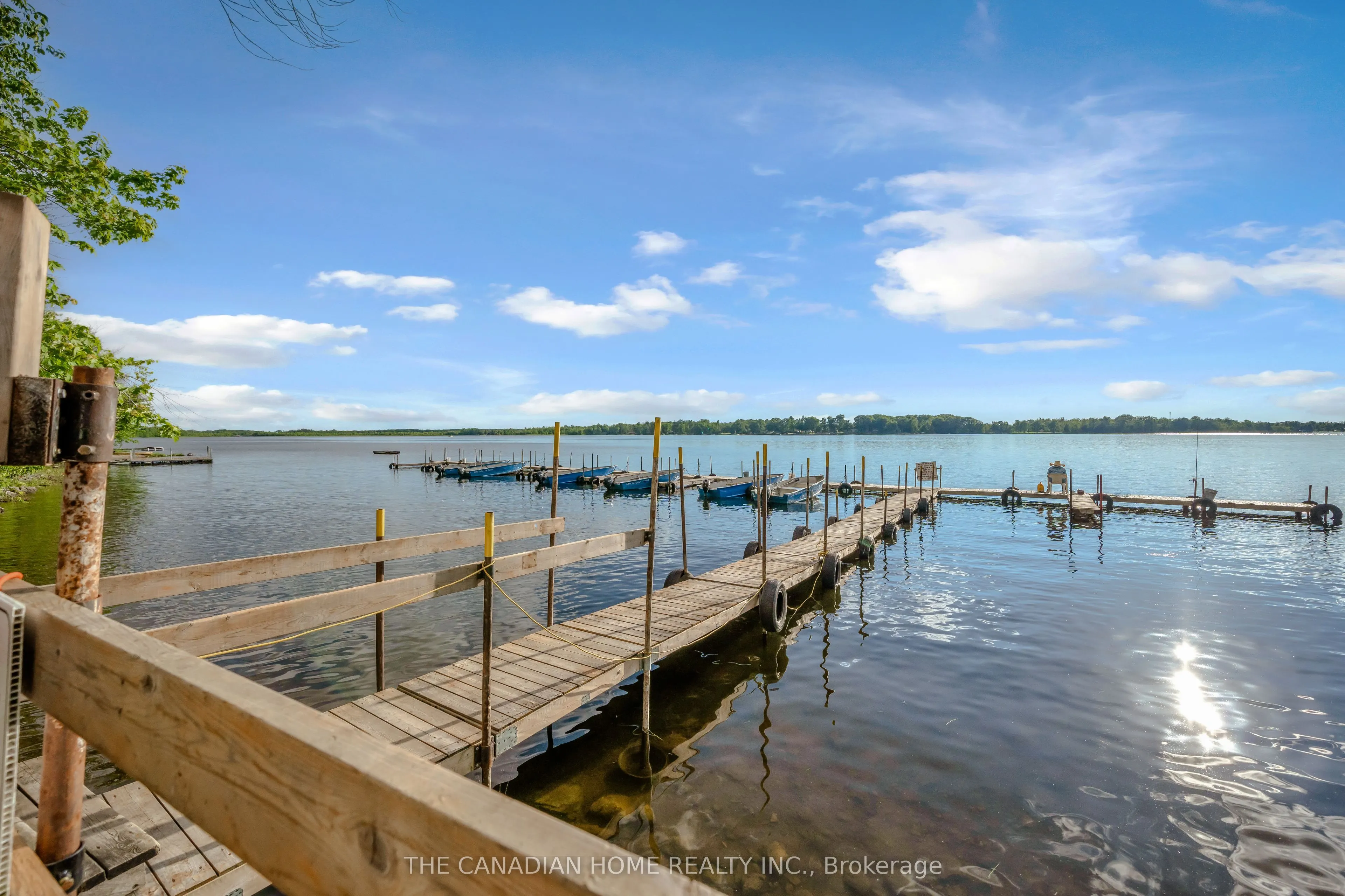 230 - 232 Lake Dalrymple Road #23