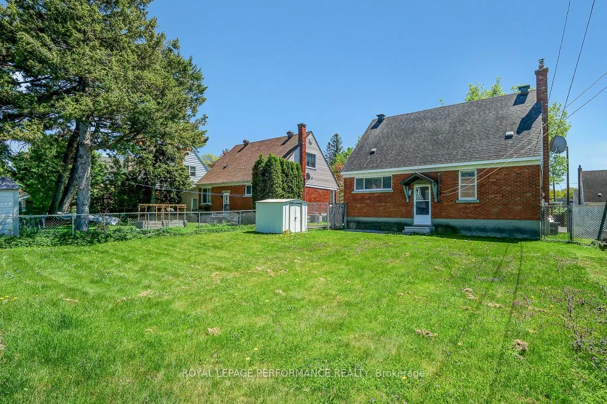 535 Dunbrack Street