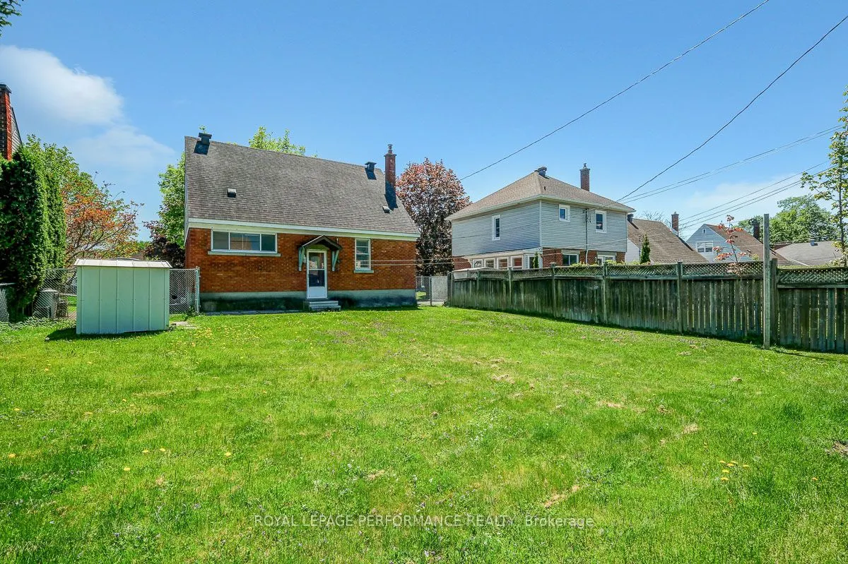 535 Dunbrack Street