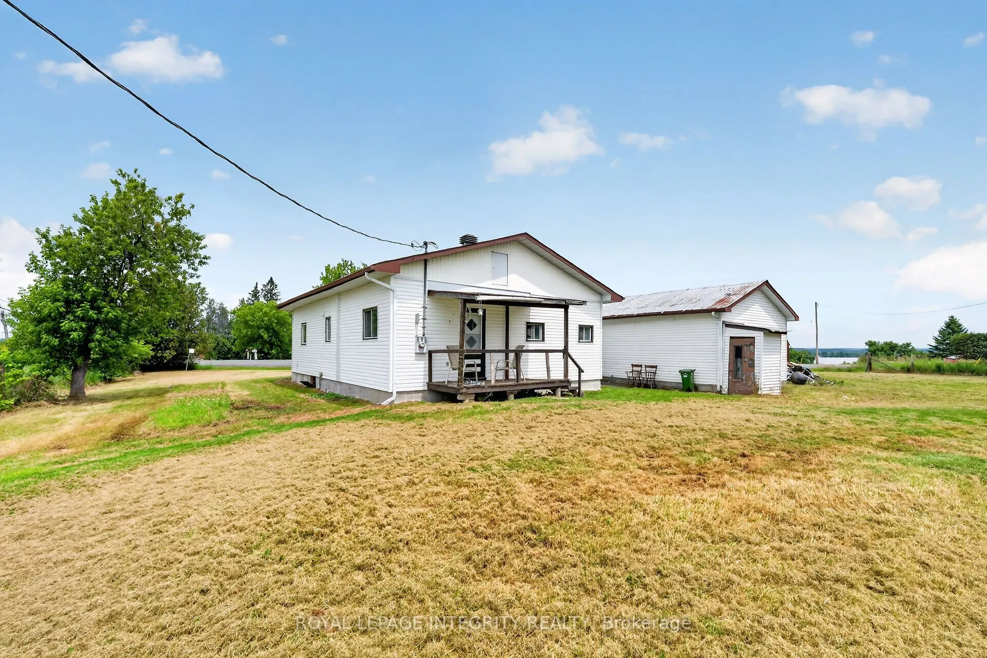 3156 Old Highway 17 Road