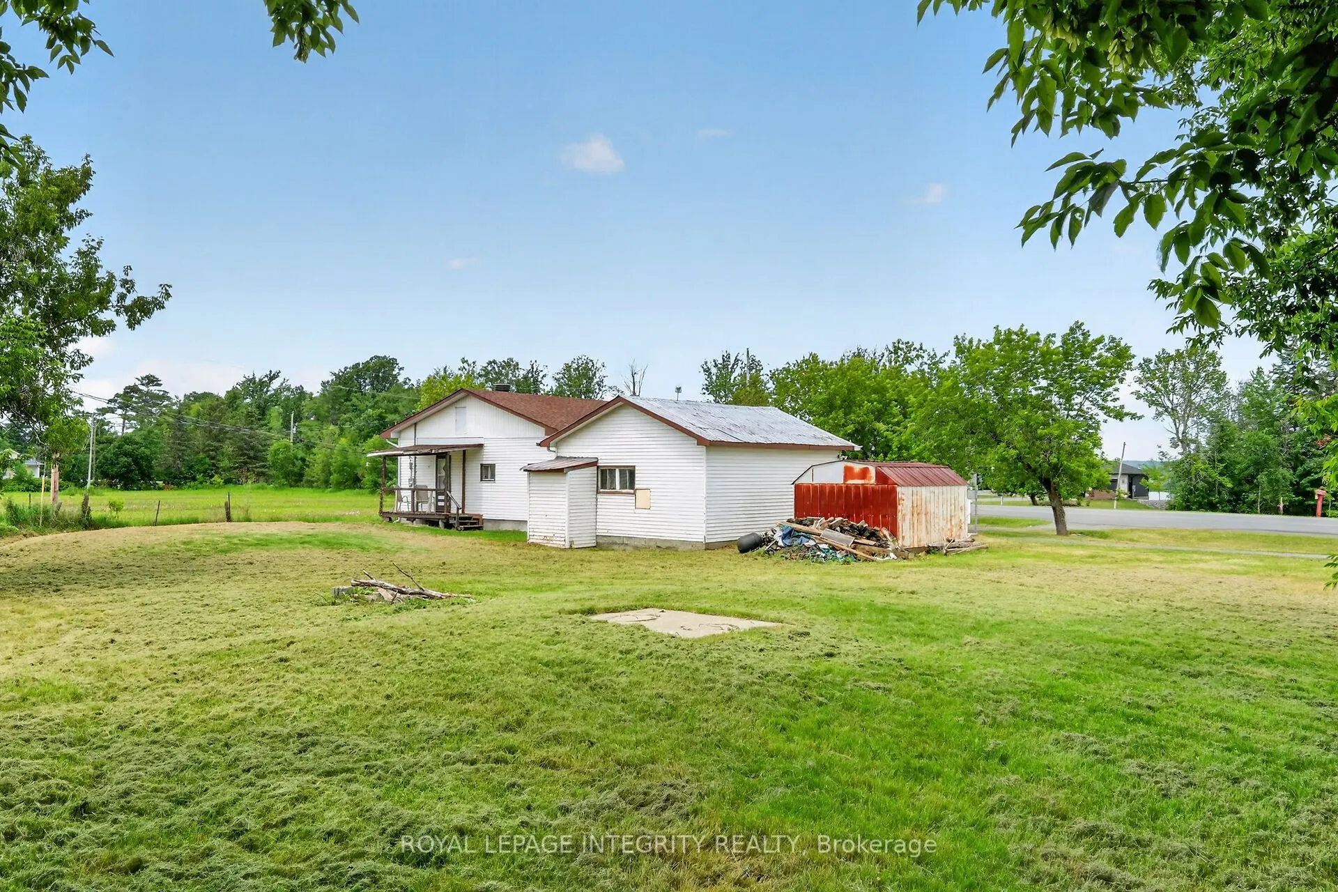 3156 Old Highway 17 Road