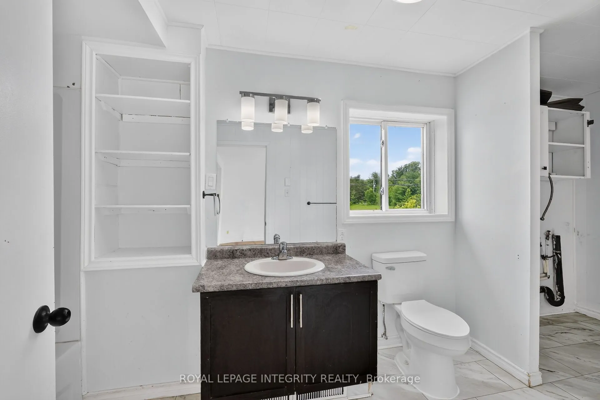 3156 Old Highway 17 Road