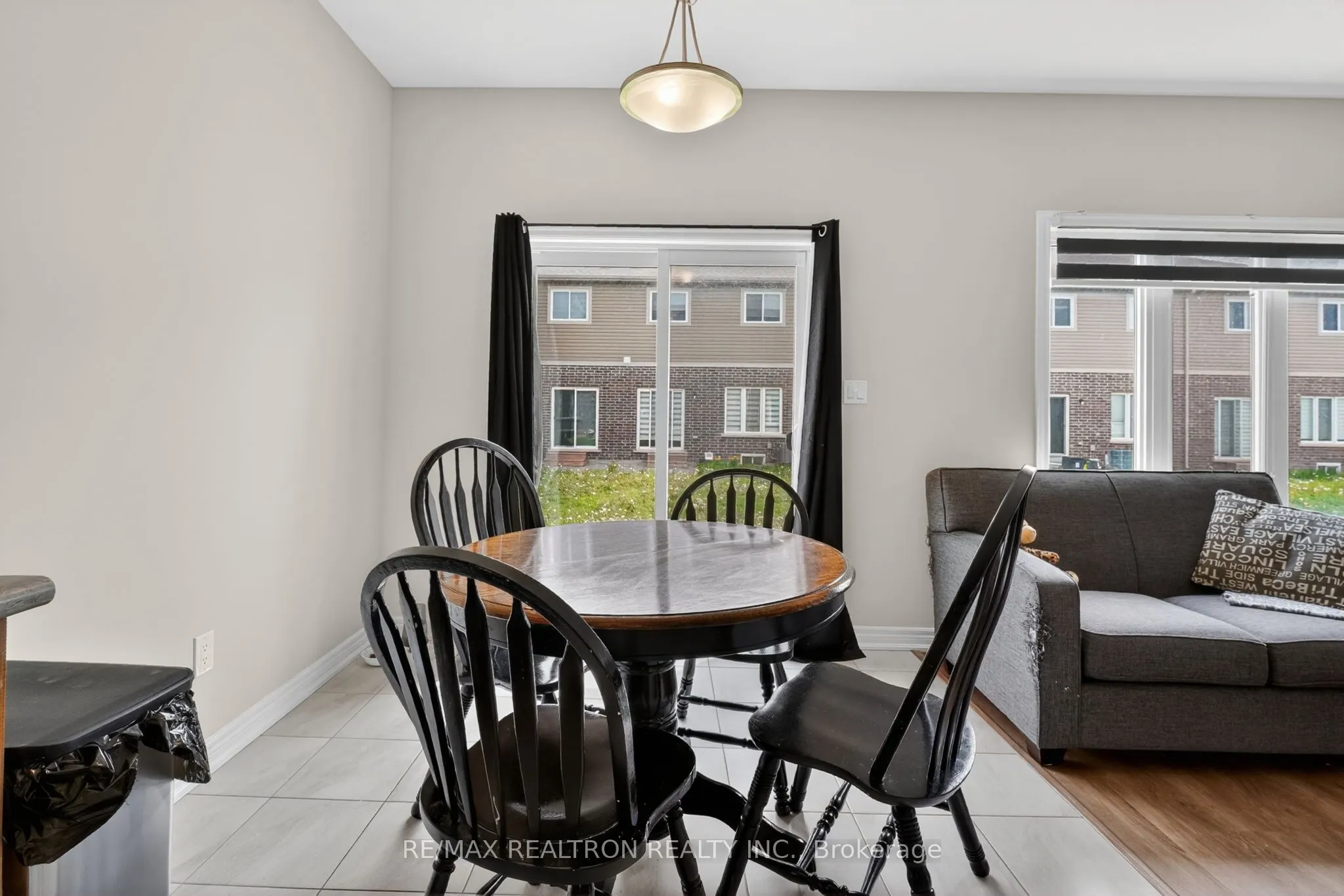 125 Sunflower Place