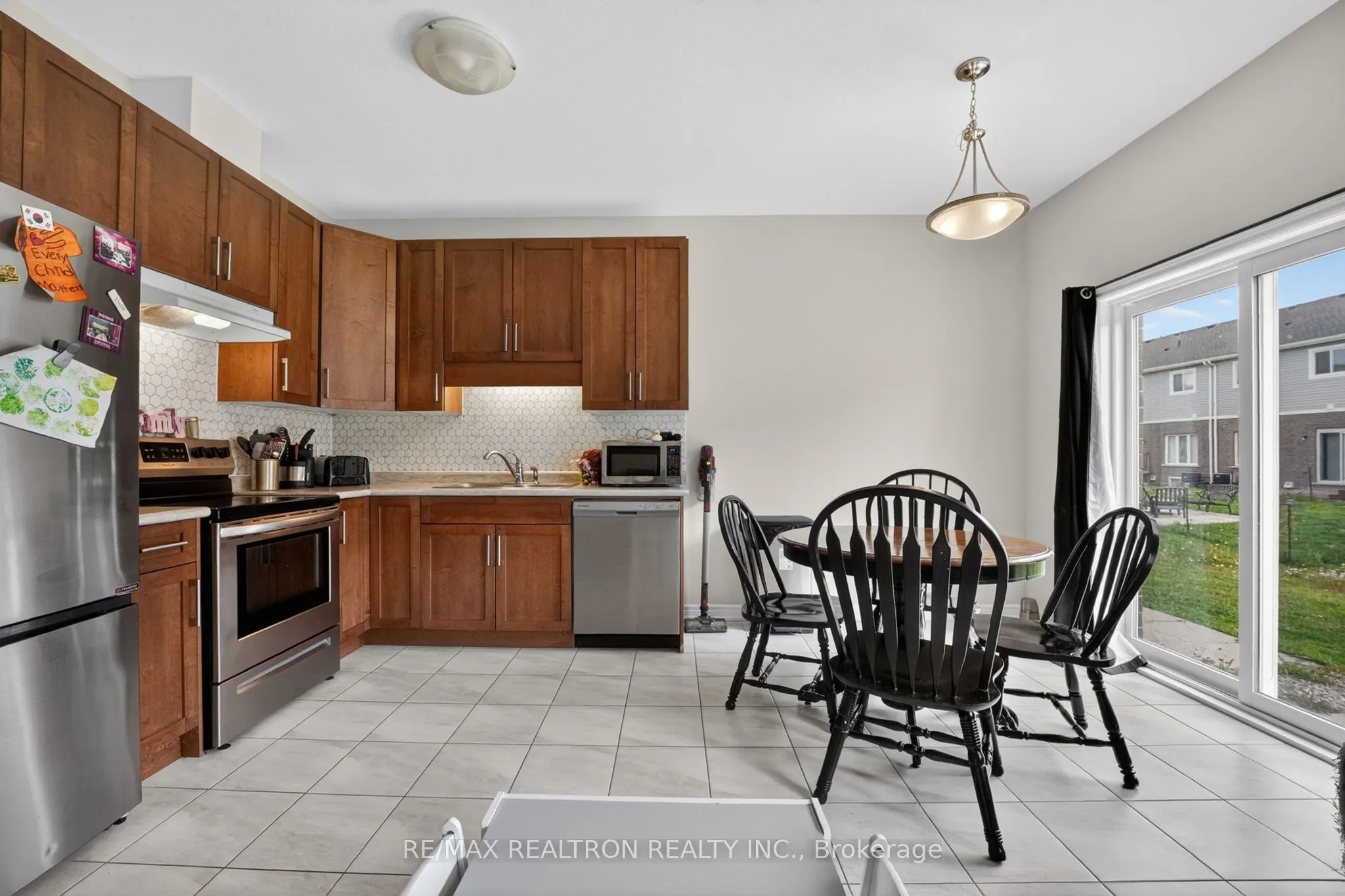 125 Sunflower Place
