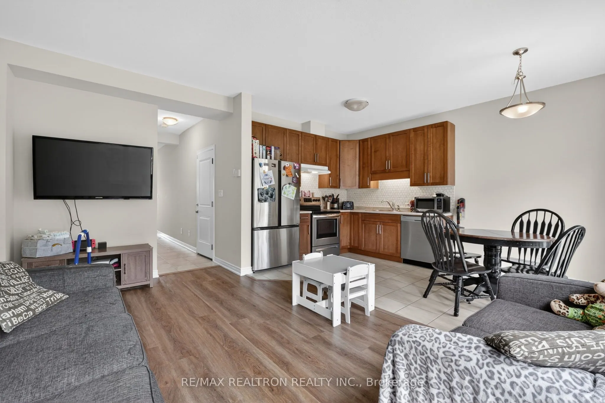 125 Sunflower Place