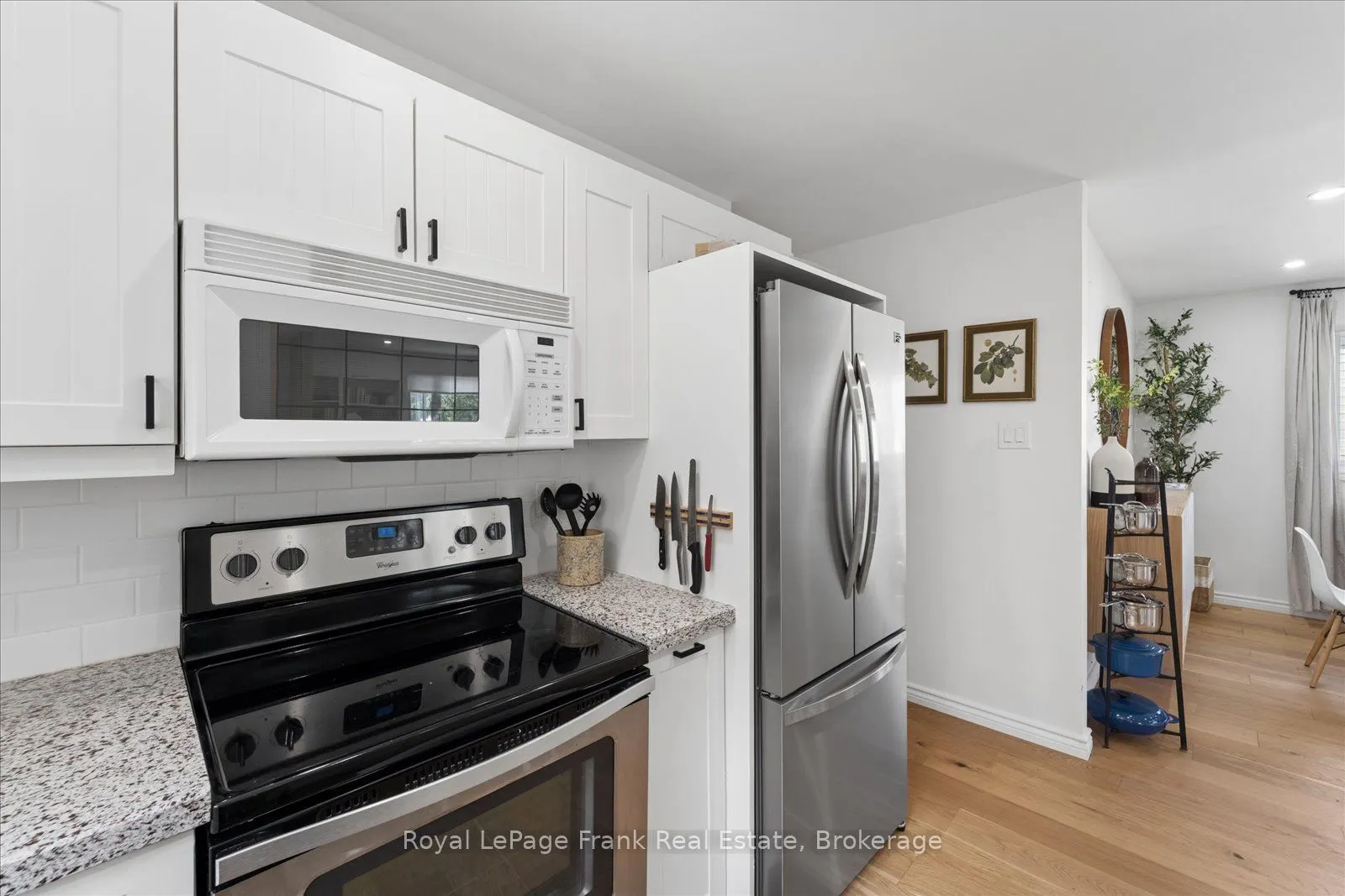 544 Maher Crescent