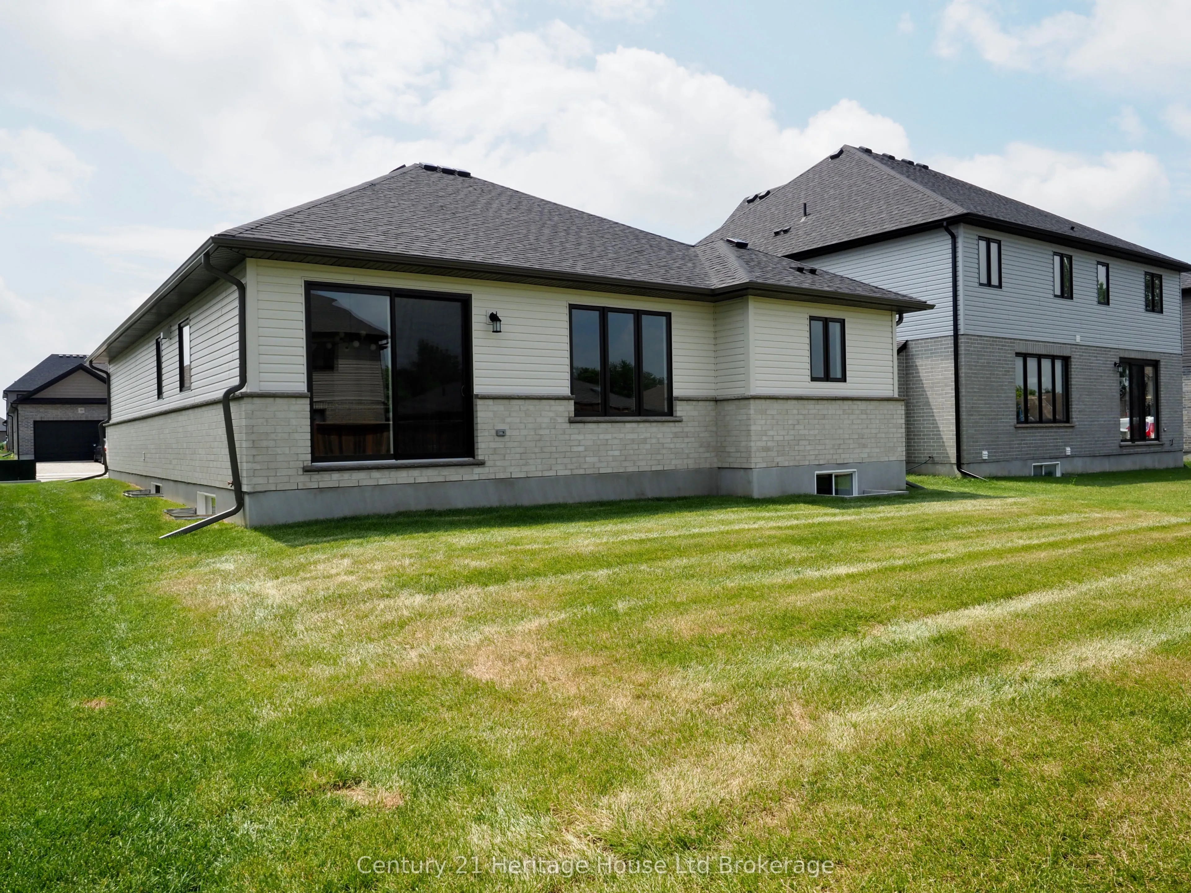 28 Sycamore Drive