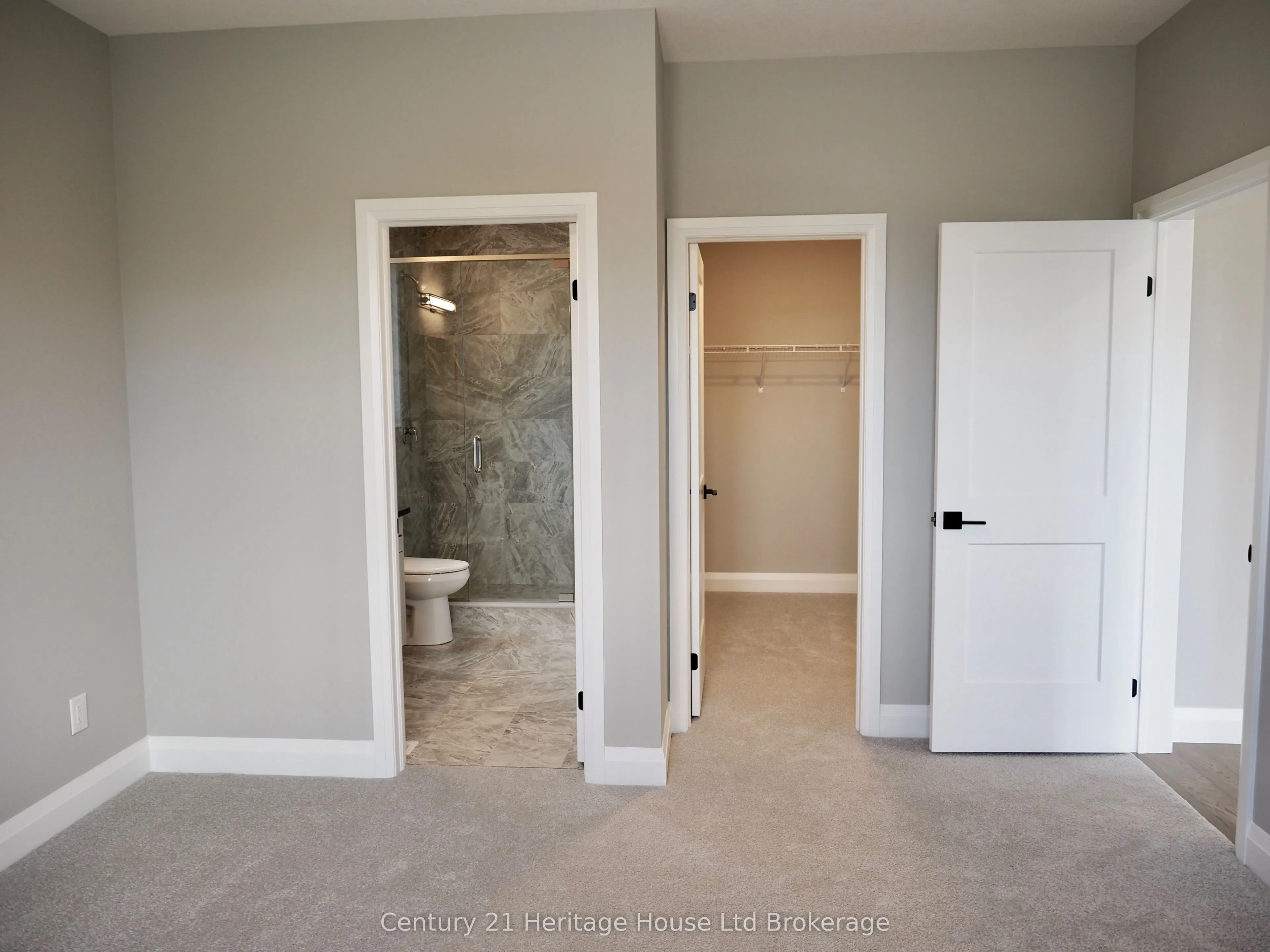 4 Bodwell Avenue