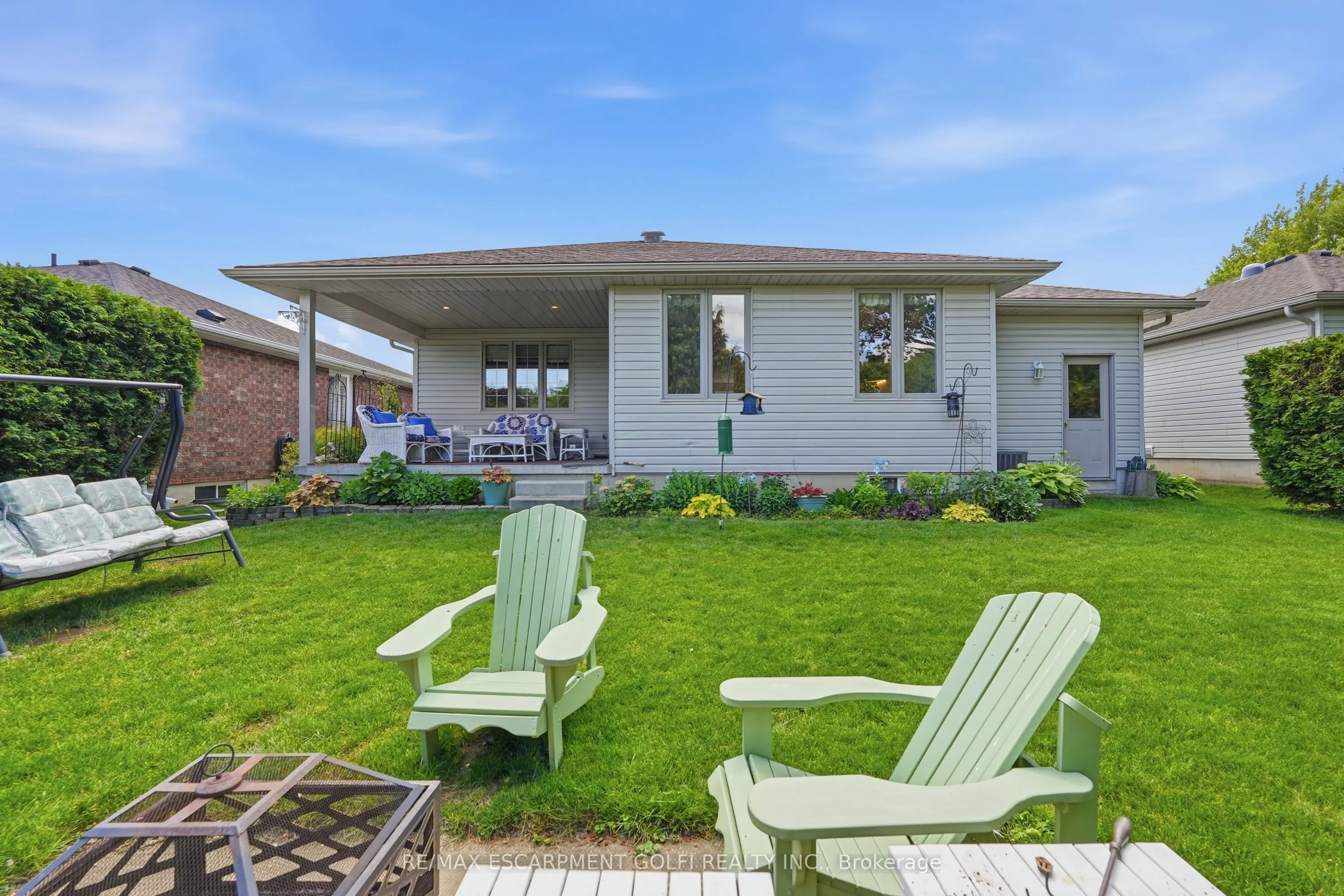 12 Schneider Drive