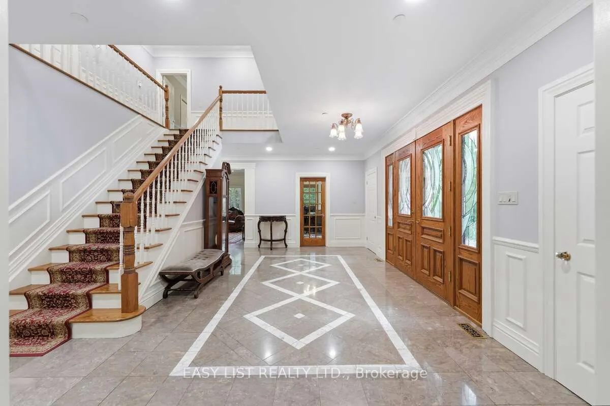 28 Marchbrook Circle