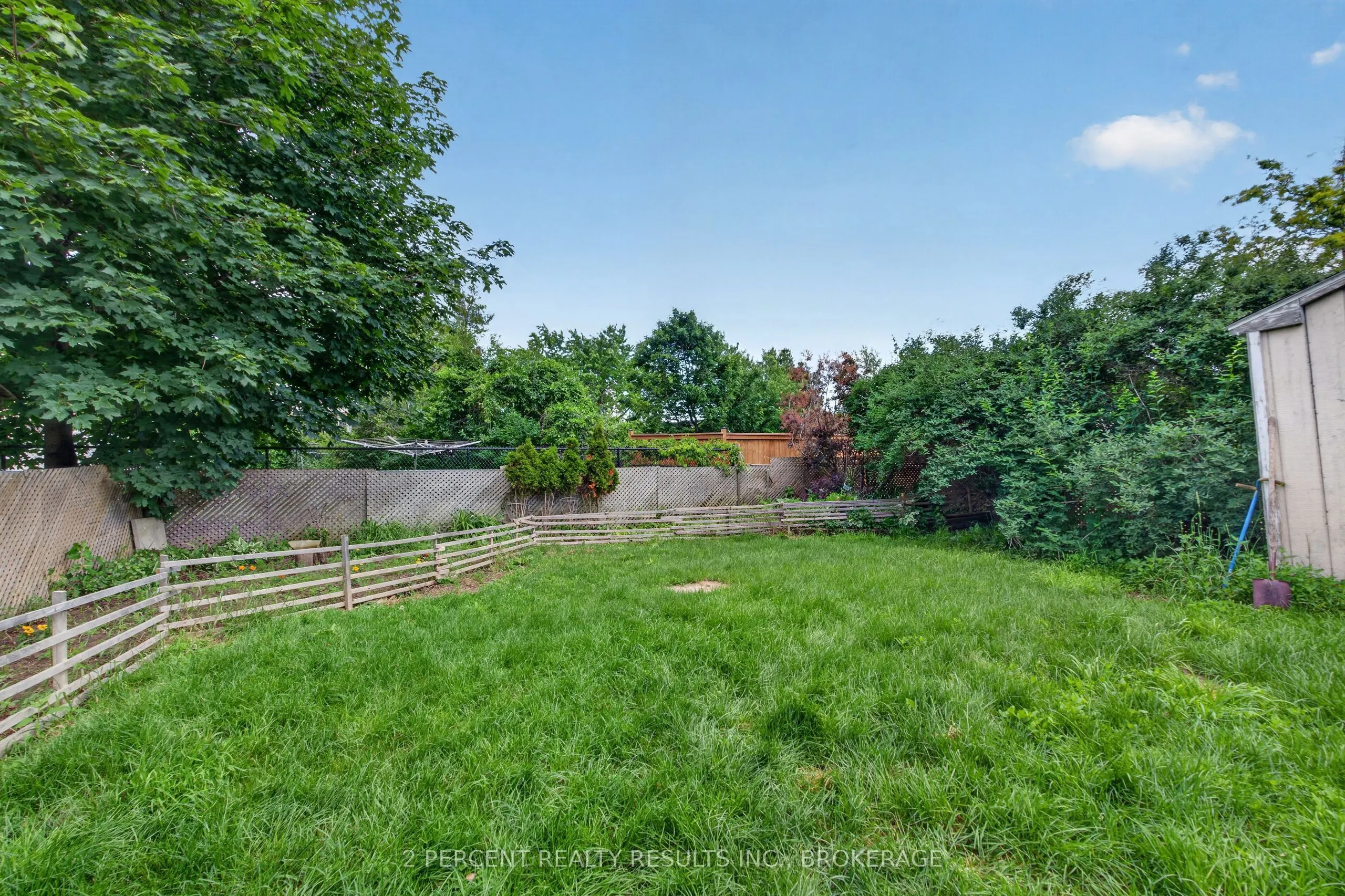 1046 Pinewood Place