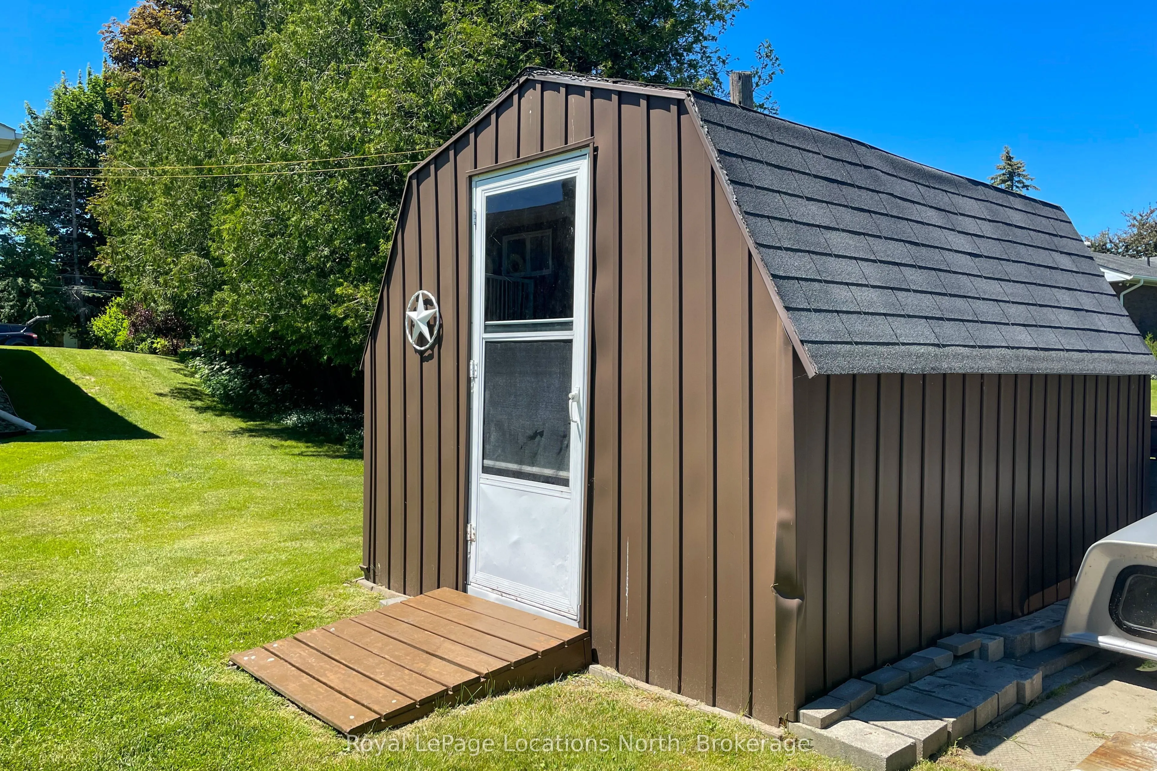 595 Ridge Road